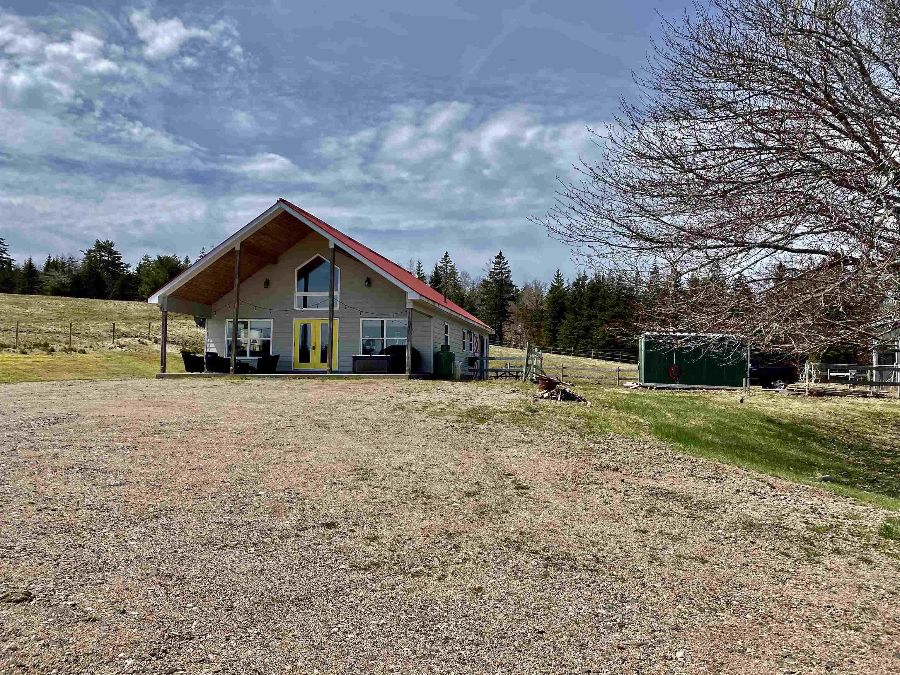 220 Campbell Road, West Bay, NS B0E 2Y0, 1 Bedroom Bedrooms, ,2 BathroomsBathrooms,Residential,For Sale,Campbell,202522041