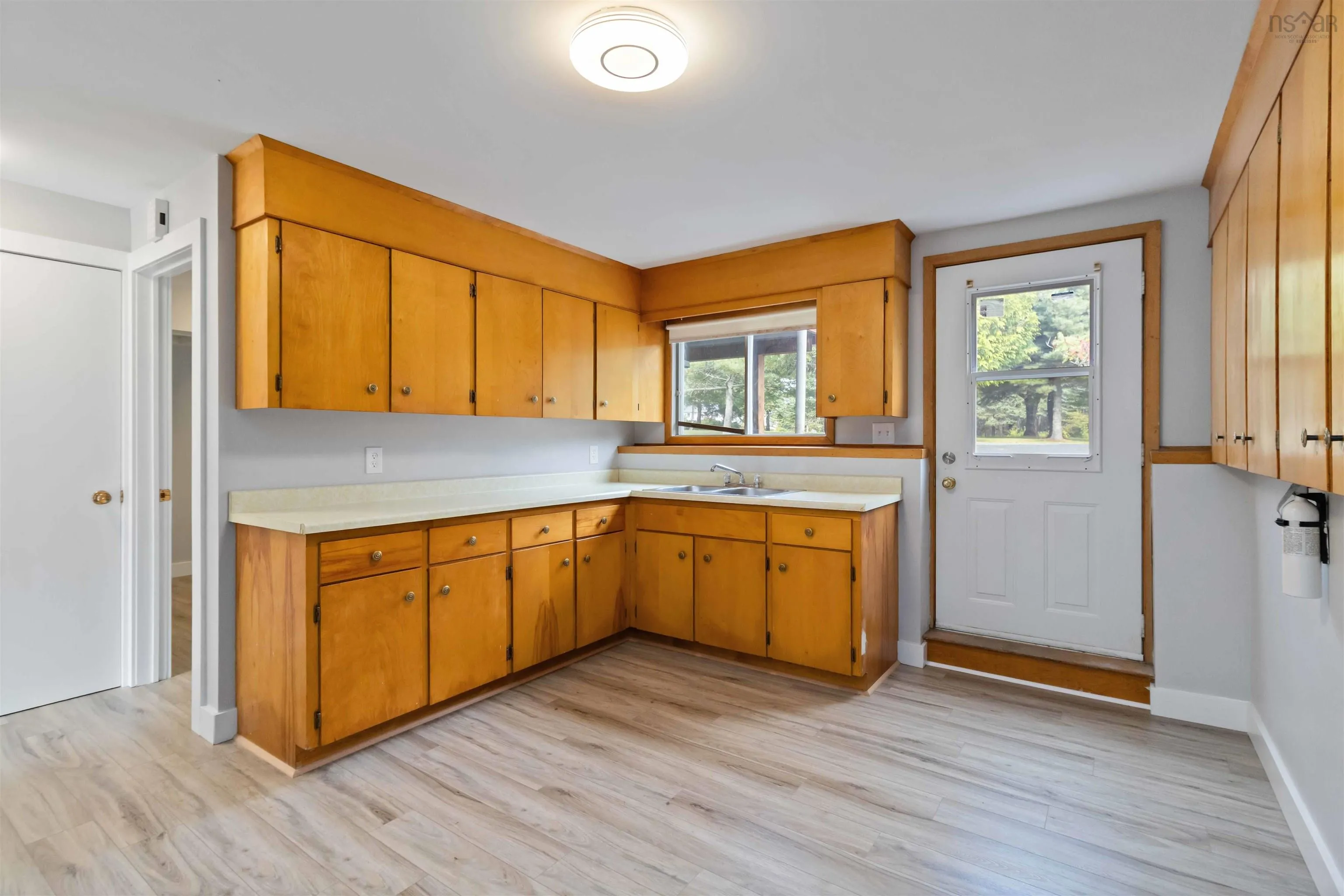 1978 Caldwell Road, Eastern Passage, NS B3G 1J1, 4 Bedrooms Bedrooms, ,4 BathroomsBathrooms,Residential,For Sale,Caldwell,202524836