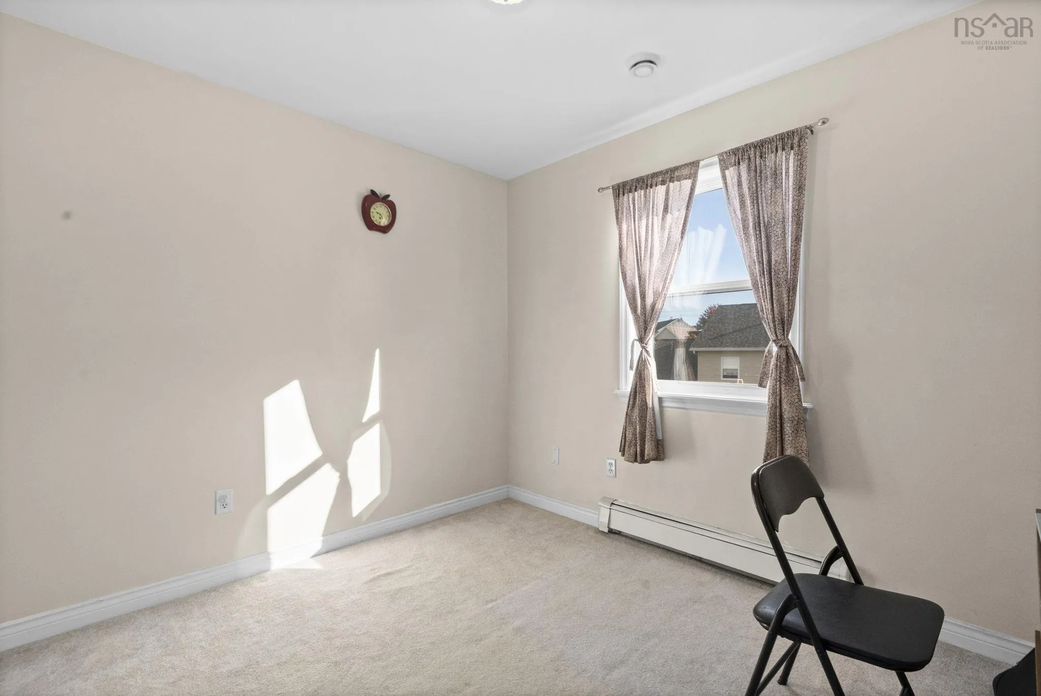 14 Suffolk Close, Halifax, NS B3S 1H5, 3 Bedrooms Bedrooms, ,3 BathroomsBathrooms,Residential,For Sale,Suffolk,202524821