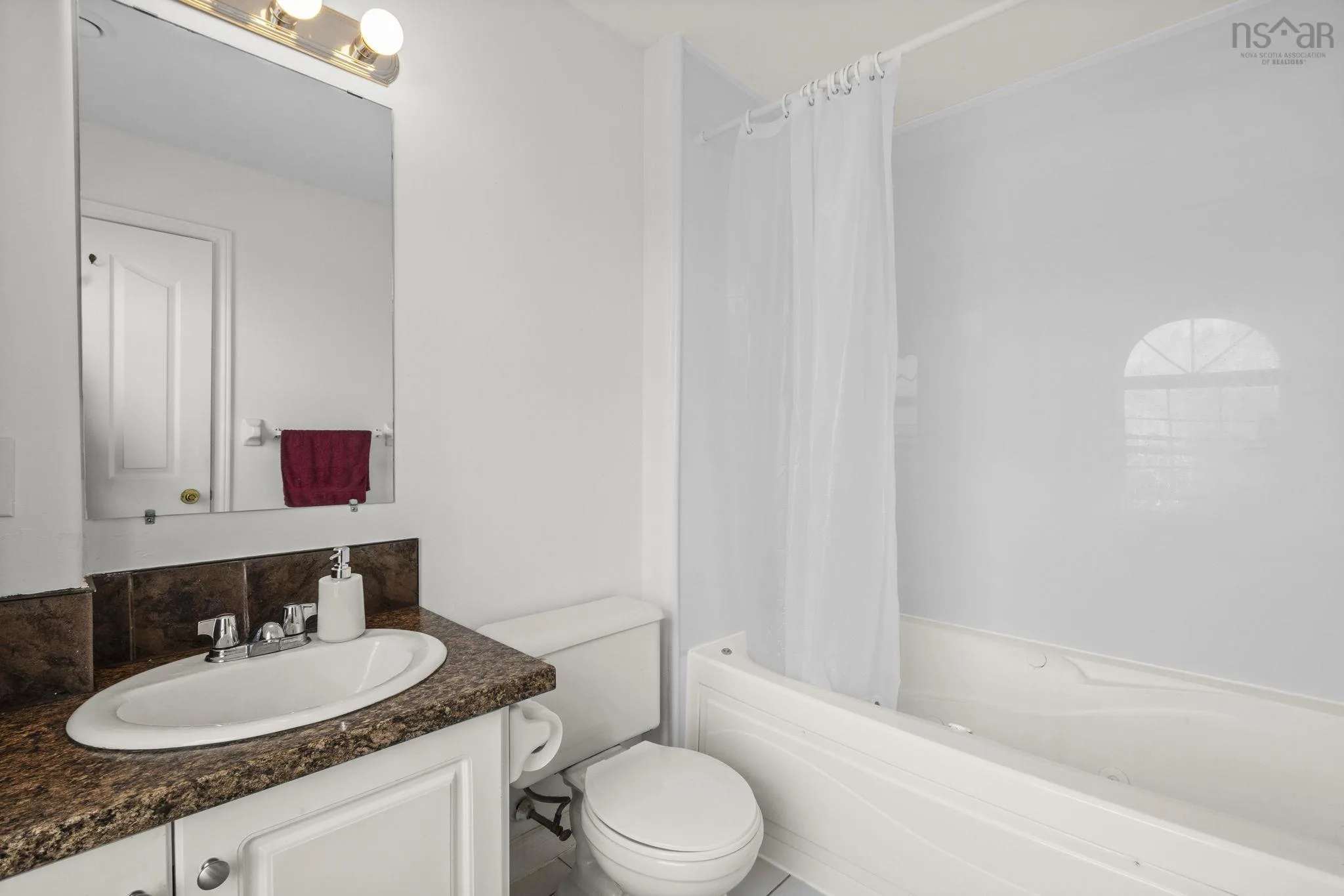14 Suffolk Close, Halifax, NS B3S 1H5, 3 Bedrooms Bedrooms, ,3 BathroomsBathrooms,Residential,For Sale,Suffolk,202524821
