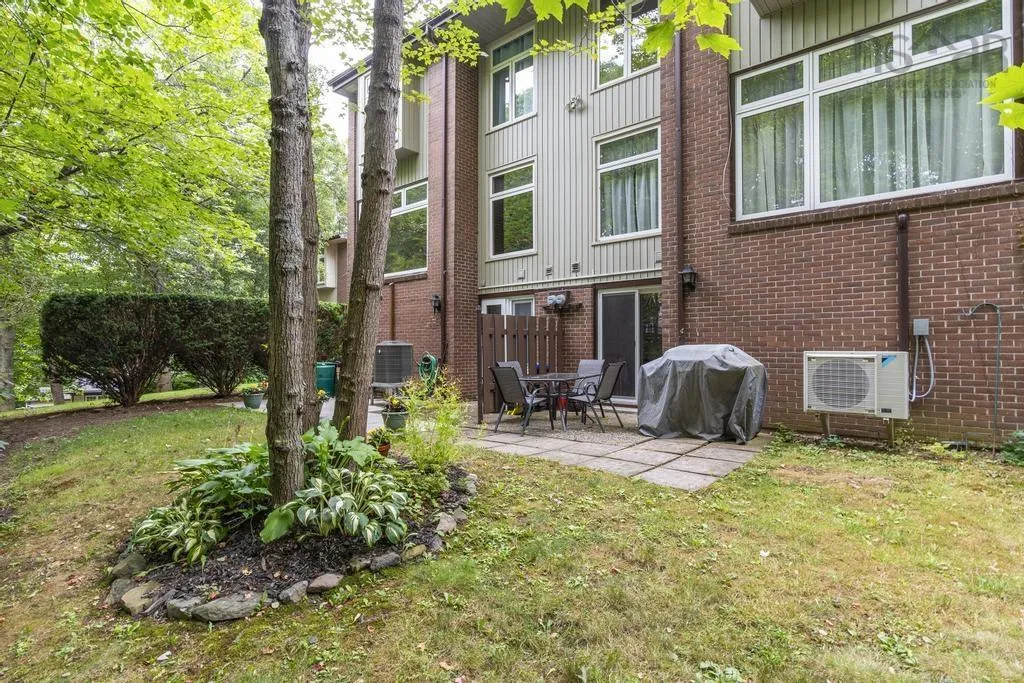 30 Garden Court Terrace, Dartmouth, NS B3A 3S6, 3 Bedrooms Bedrooms, ,2 BathroomsBathrooms,Residential,For Sale,Garden Court,202521698