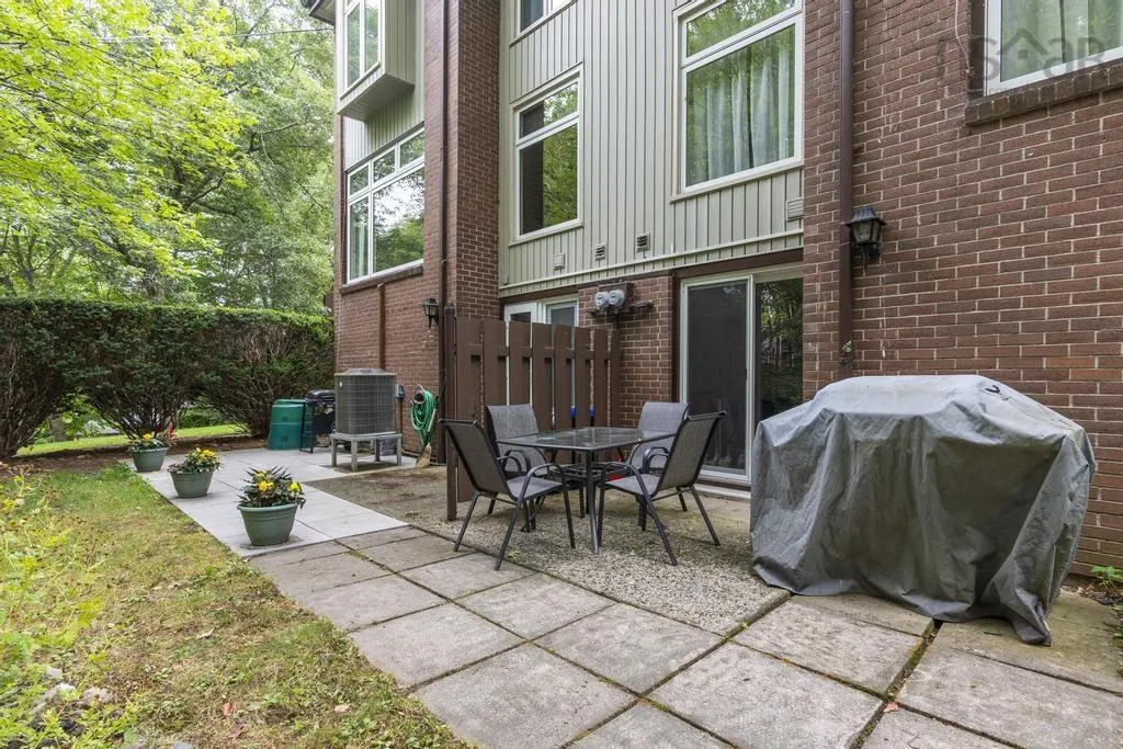30 Garden Court Terrace, Dartmouth, NS B3A 3S6, 3 Bedrooms Bedrooms, ,2 BathroomsBathrooms,Residential,For Sale,Garden Court,202521698