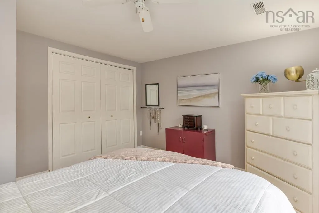 30 Garden Court Terrace, Dartmouth, NS B3A 3S6, 3 Bedrooms Bedrooms, ,2 BathroomsBathrooms,Residential,For Sale,Garden Court,202521698
