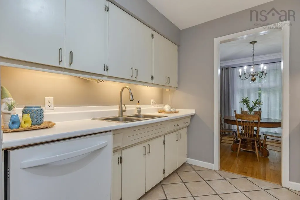 30 Garden Court Terrace, Dartmouth, NS B3A 3S6, 3 Bedrooms Bedrooms, ,2 BathroomsBathrooms,Residential,For Sale,Garden Court,202521698