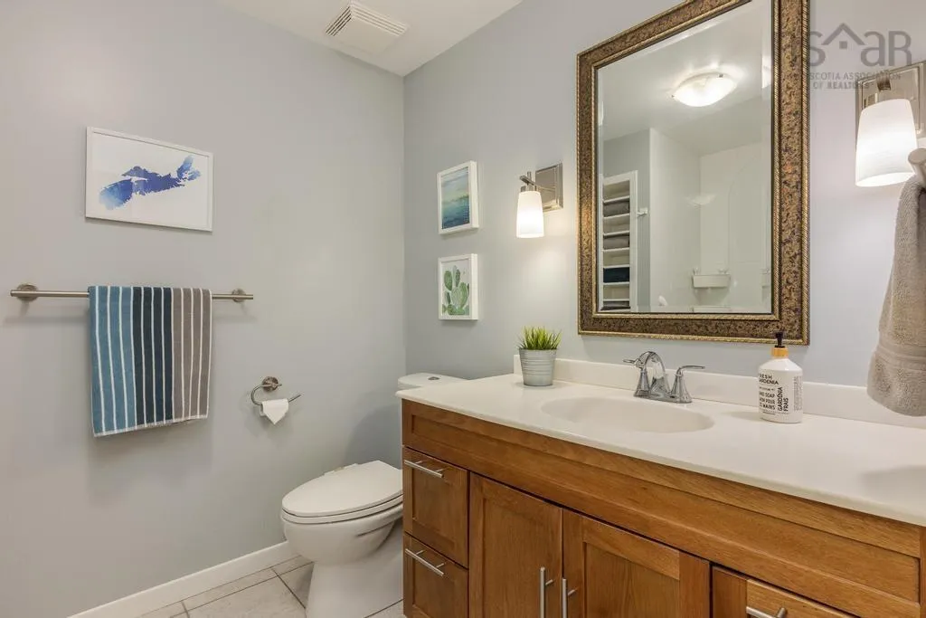 30 Garden Court Terrace, Dartmouth, NS B3A 3S6, 3 Bedrooms Bedrooms, ,2 BathroomsBathrooms,Residential,For Sale,Garden Court,202521698