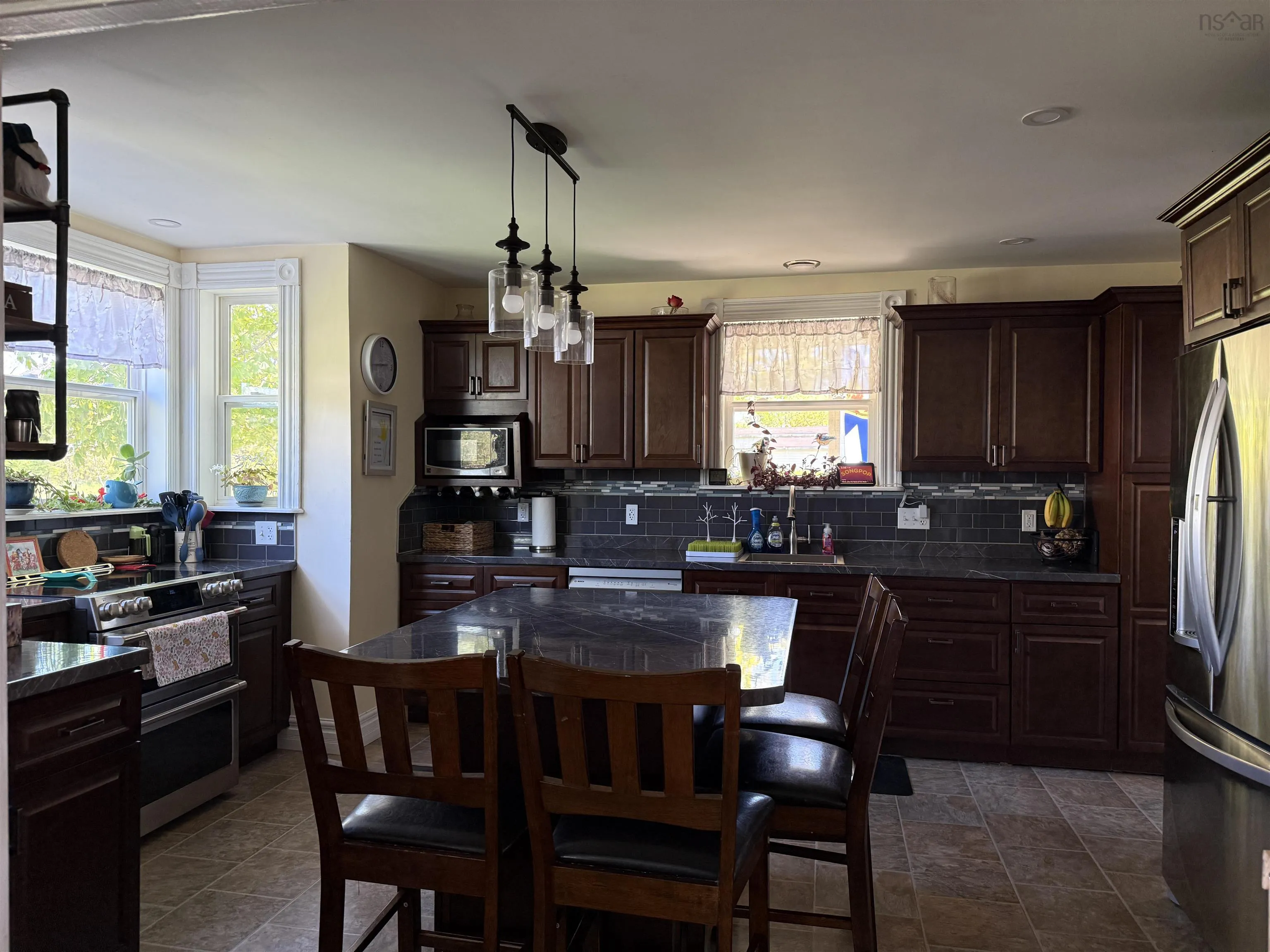 2112 North Street, Westville, NS B0K 2A0, 4 Bedrooms Bedrooms, ,Residential Income,For Sale,North,202518898