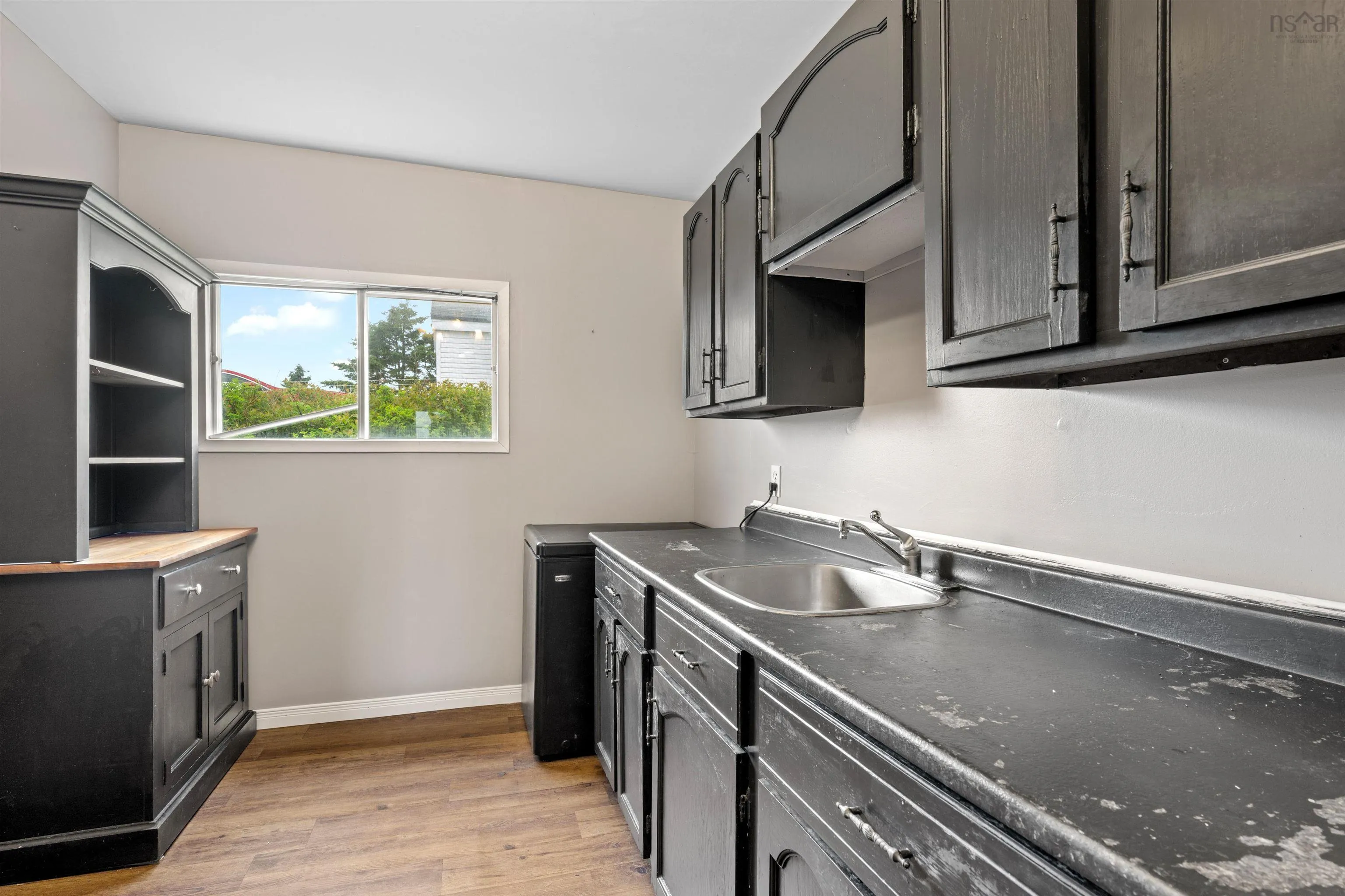 1711 Ketch Harbour Road, Sambro, NS B3V 1L5, 2 Bedrooms Bedrooms, ,1 BathroomBathrooms,Residential,For Sale,Ketch Harbour,202518764