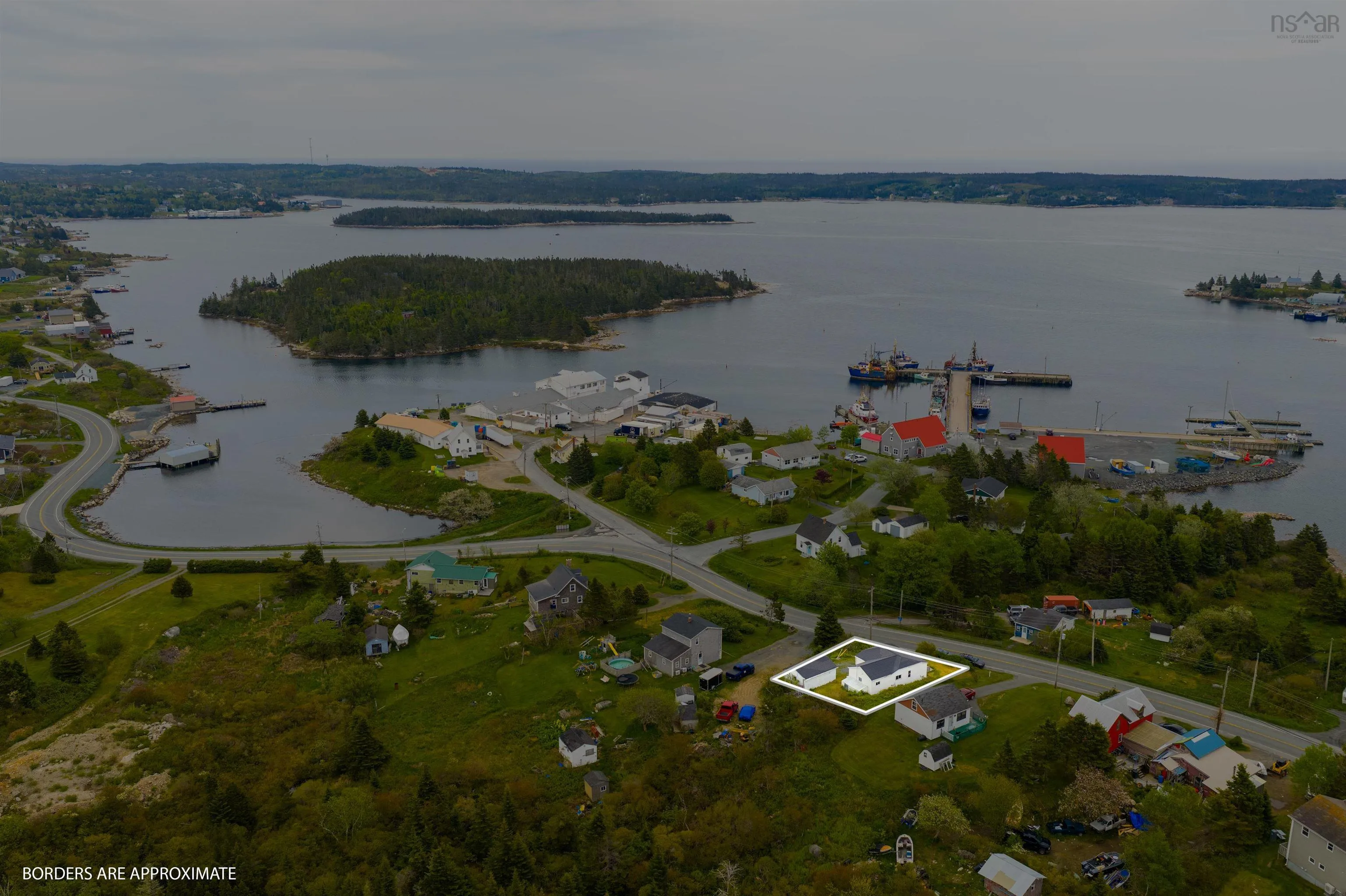 1711 Ketch Harbour Road, Sambro, NS B3V 1L5, 2 Bedrooms Bedrooms, ,1 BathroomBathrooms,Residential,For Sale,Ketch Harbour,202518764