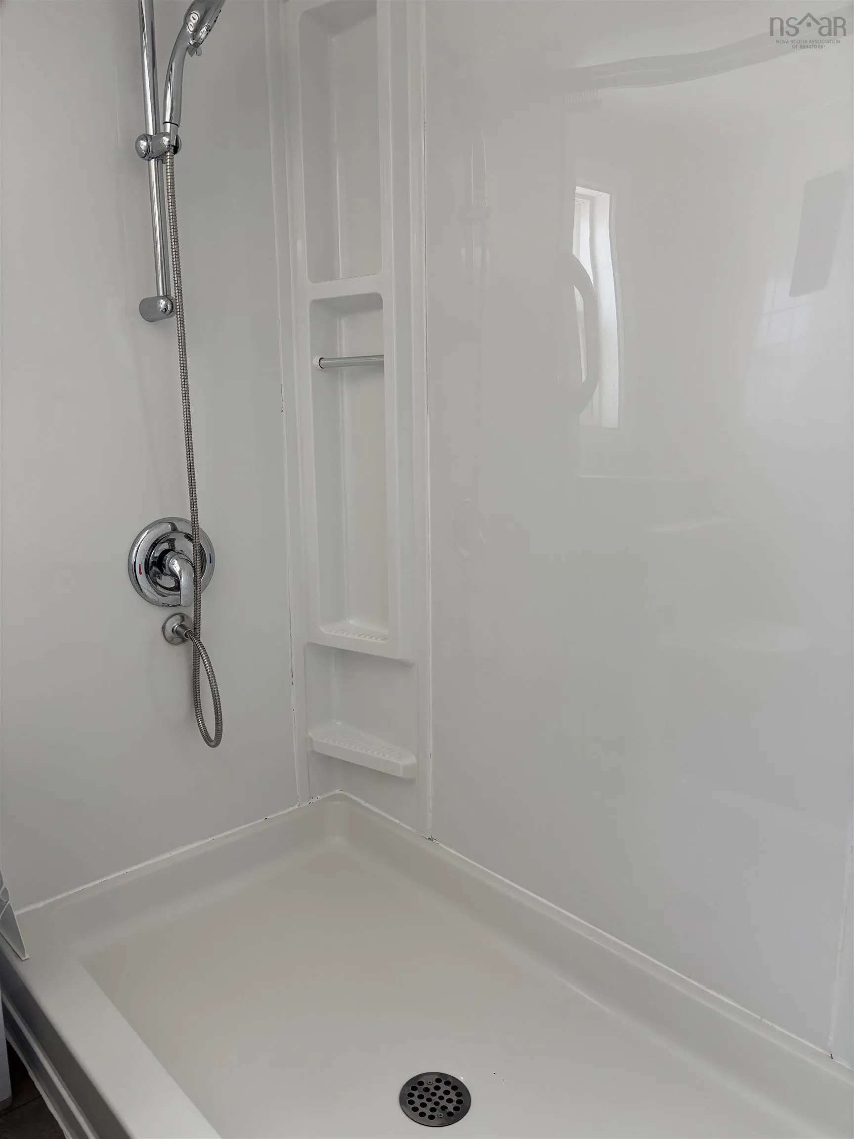 13 Forman Street, North Sydney, NS B2A 2L6, 3 Bedrooms Bedrooms, ,1 BathroomBathrooms,Residential,For Sale,Forman Street,202520126