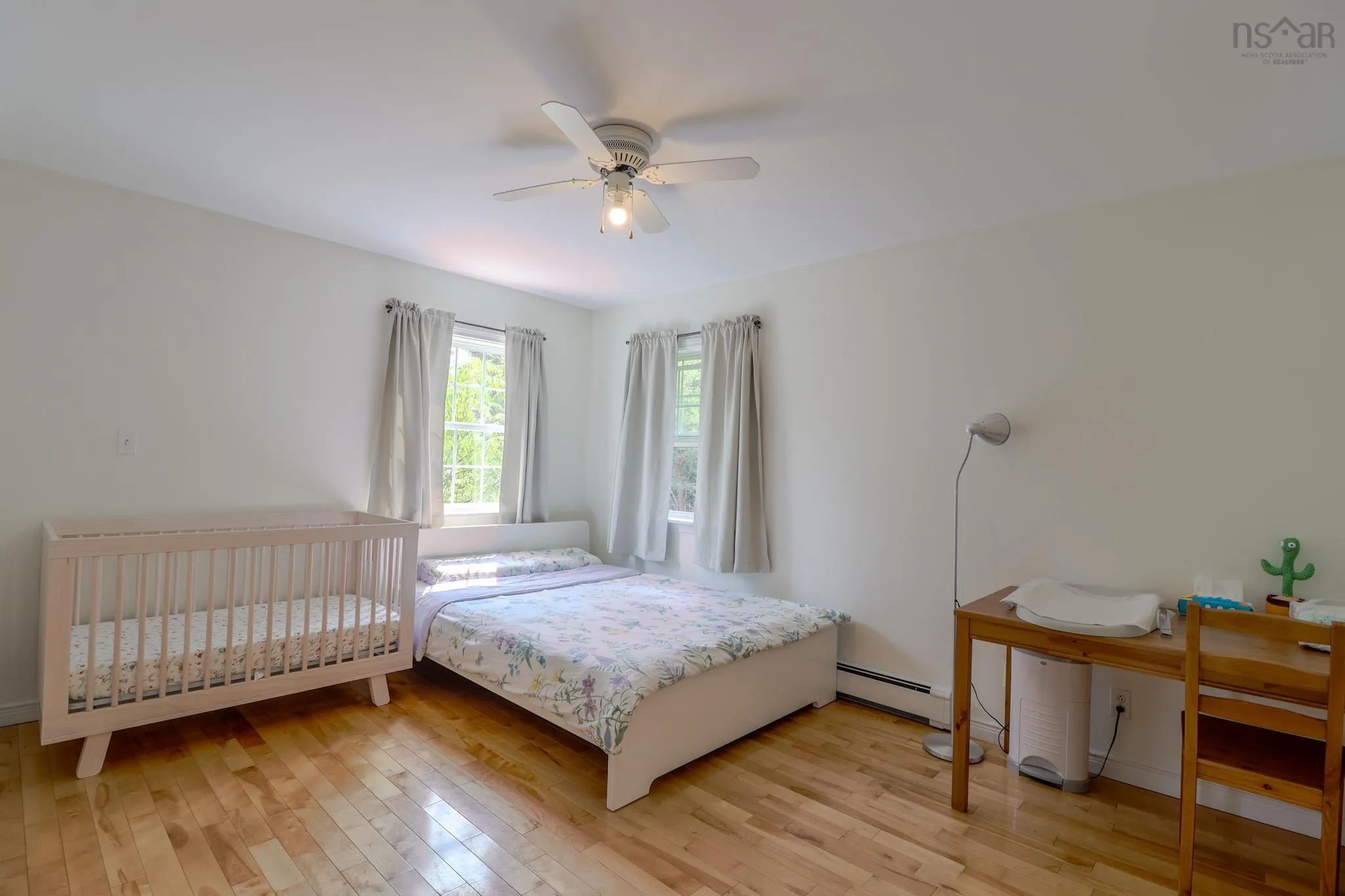 36 Amberwood Crescent, Westmount, NS B1R 2J8, 3 Bedrooms Bedrooms, ,4 BathroomsBathrooms,Residential,For Sale,Amberwood,202520996
