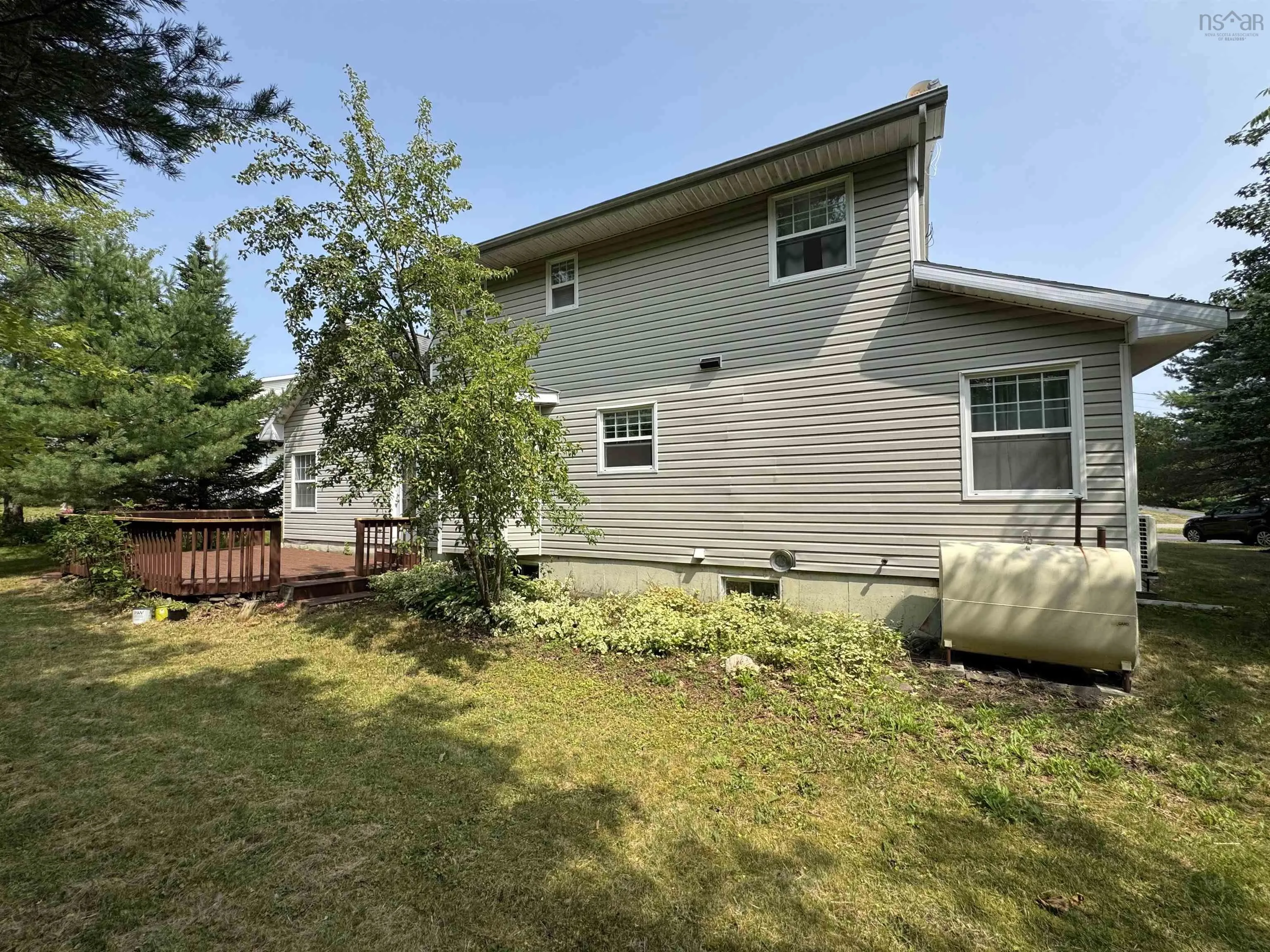36 Amberwood Crescent, Westmount, NS B1R 2J8, 3 Bedrooms Bedrooms, ,4 BathroomsBathrooms,Residential,For Sale,Amberwood,202520996