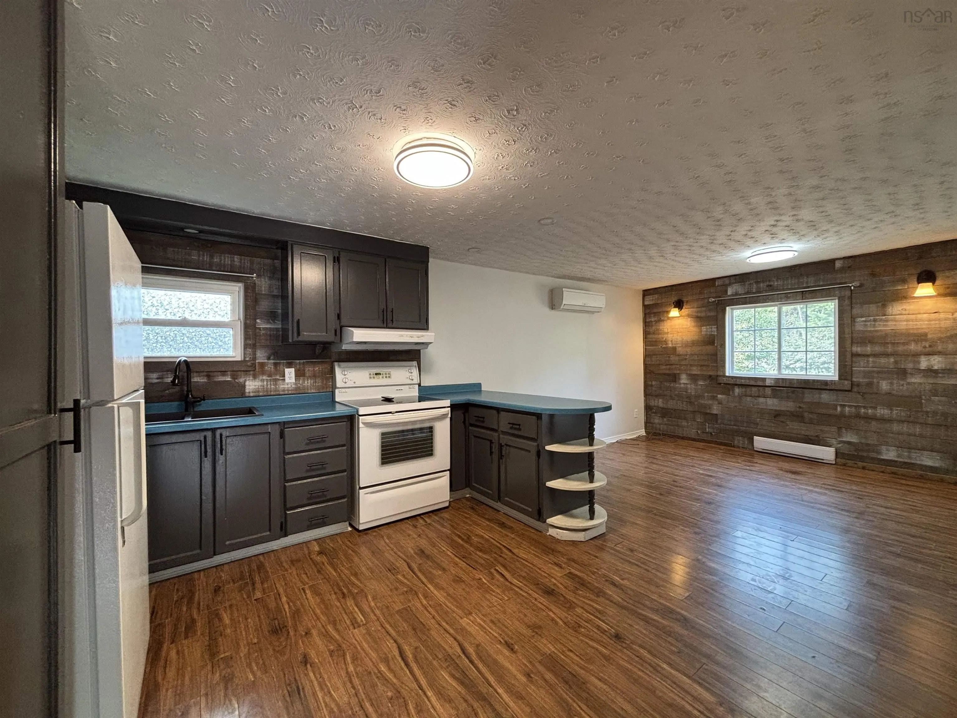 705 Leary Fraser Road, Whynotts Settlement, NS B4V 6M7, 2 Bedrooms Bedrooms, ,1 BathroomBathrooms,Residential,For Sale,Leary Fraser,202514115