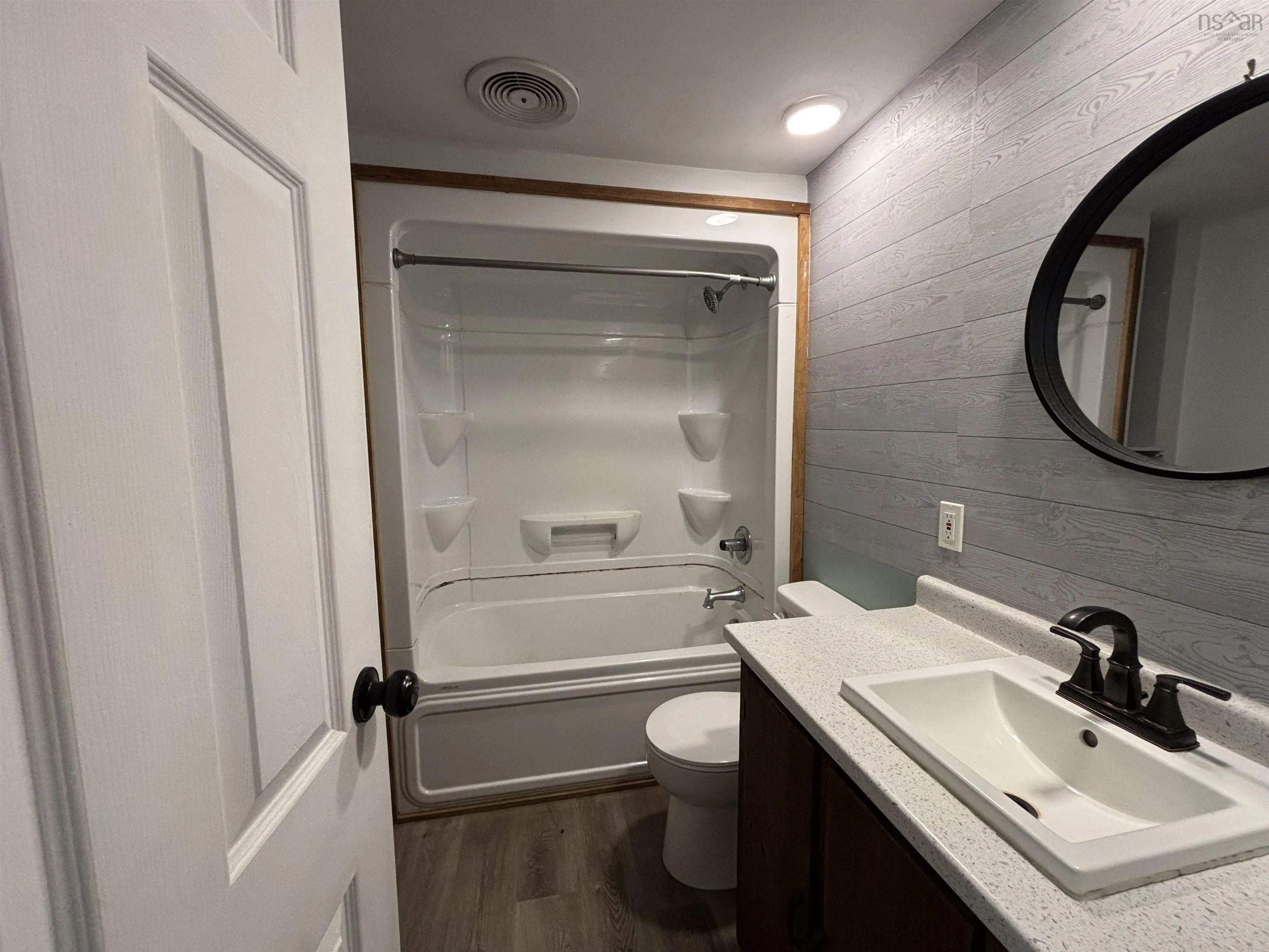 705 Leary Fraser Road, Whynotts Settlement, NS B4V 6M7, 2 Bedrooms Bedrooms, ,1 BathroomBathrooms,Residential,For Sale,Leary Fraser,202514115
