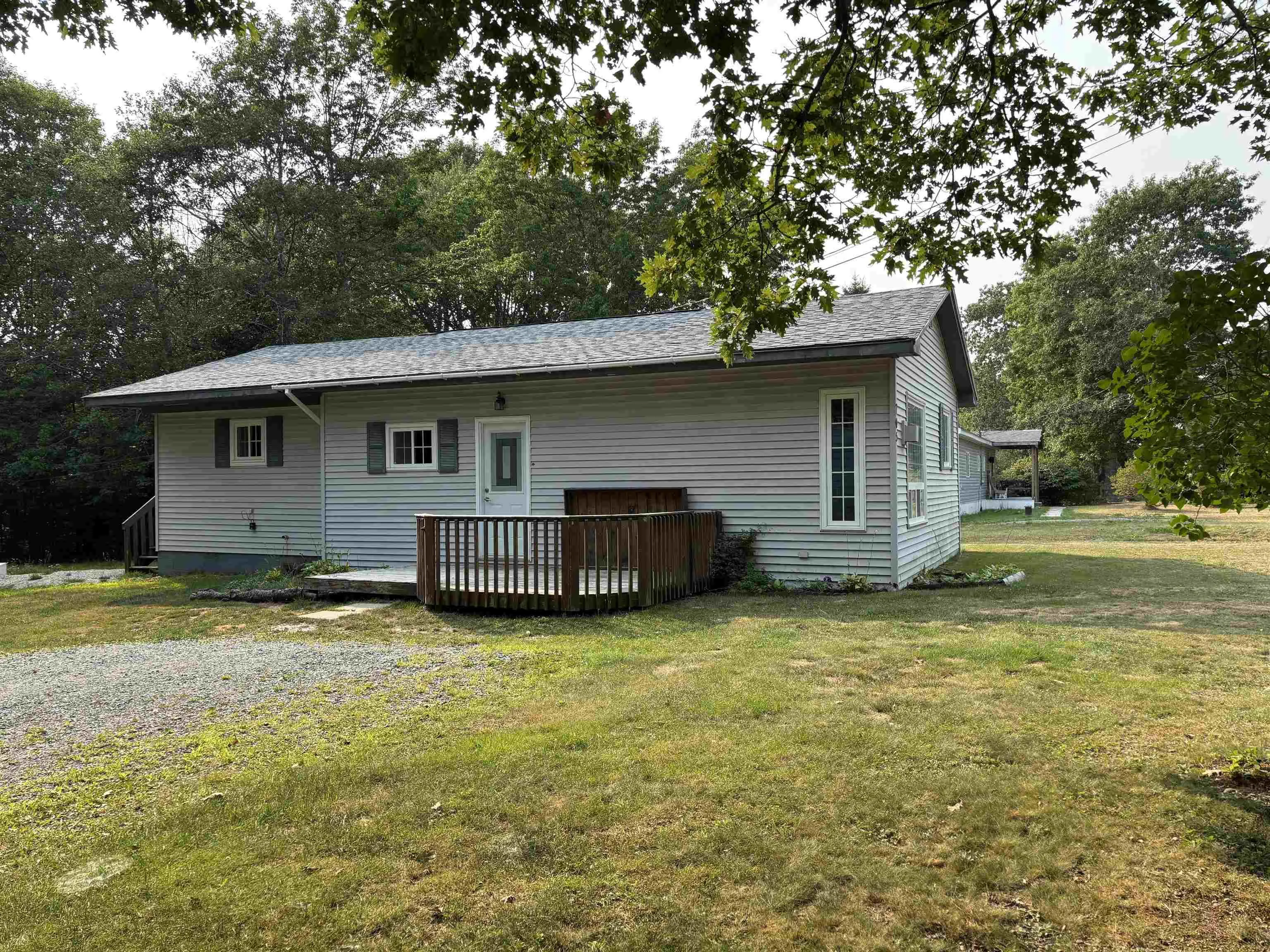 705 Leary Fraser Road, Whynotts Settlement, NS B4V 6M7, 2 Bedrooms Bedrooms, ,1 BathroomBathrooms,Residential,For Sale,Leary Fraser,202514115