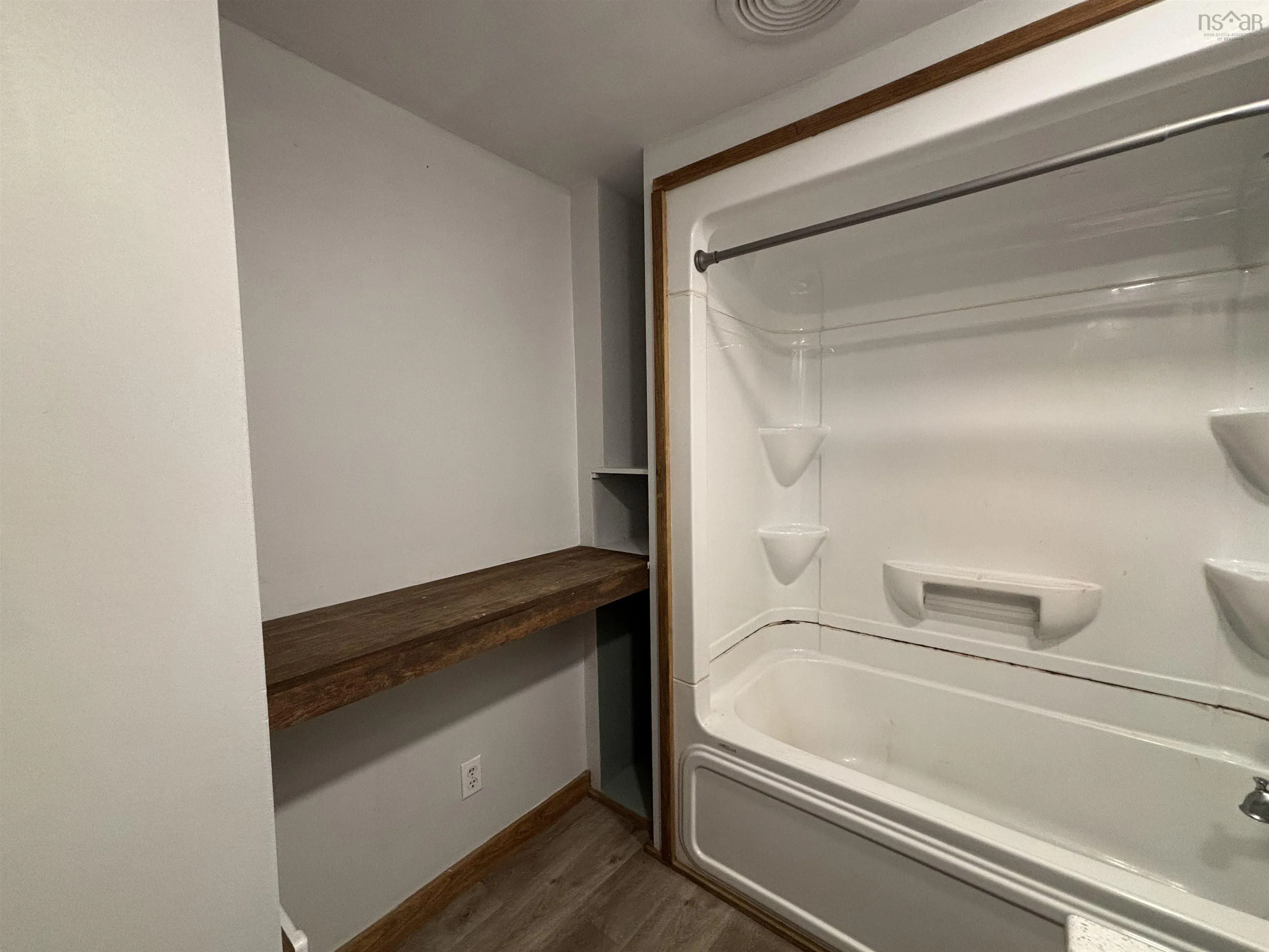 705 Leary Fraser Road, Whynotts Settlement, NS B4V 6M7, 2 Bedrooms Bedrooms, ,1 BathroomBathrooms,Residential,For Sale,Leary Fraser,202514115