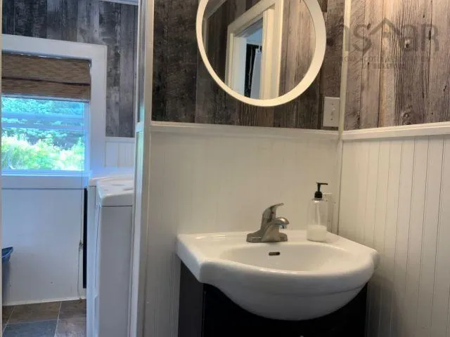 5863 Highway 16, Queensport, NS B0H 1N0, 3 Bedrooms Bedrooms, ,1 BathroomBathrooms,Residential,For Sale,Highway 16 Queensport,202520230