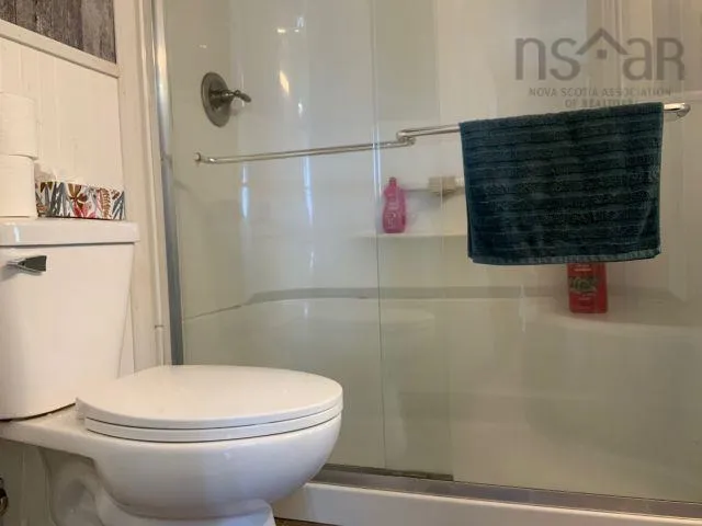 5863 Highway 16, Queensport, NS B0H 1N0, 3 Bedrooms Bedrooms, ,1 BathroomBathrooms,Residential,For Sale,Highway 16 Queensport,202520230