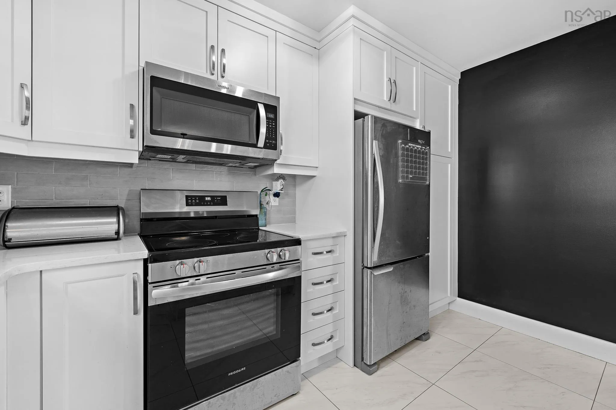 202 Titanium Crescent, Halifax, NS B3P 0J2, 3 Bedrooms Bedrooms, ,4 BathroomsBathrooms,Residential,For Sale,Titanium,202525174