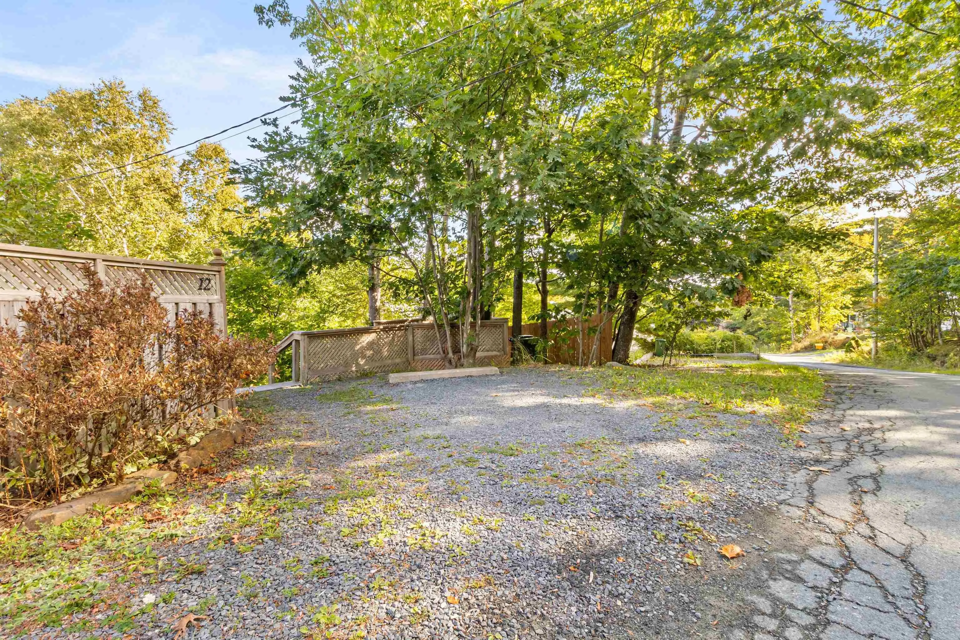12 Acorn Road, Halifax, NS B3P 1G8, 2 Bedrooms Bedrooms, ,2 BathroomsBathrooms,Residential,For Sale,Acorn,202524683