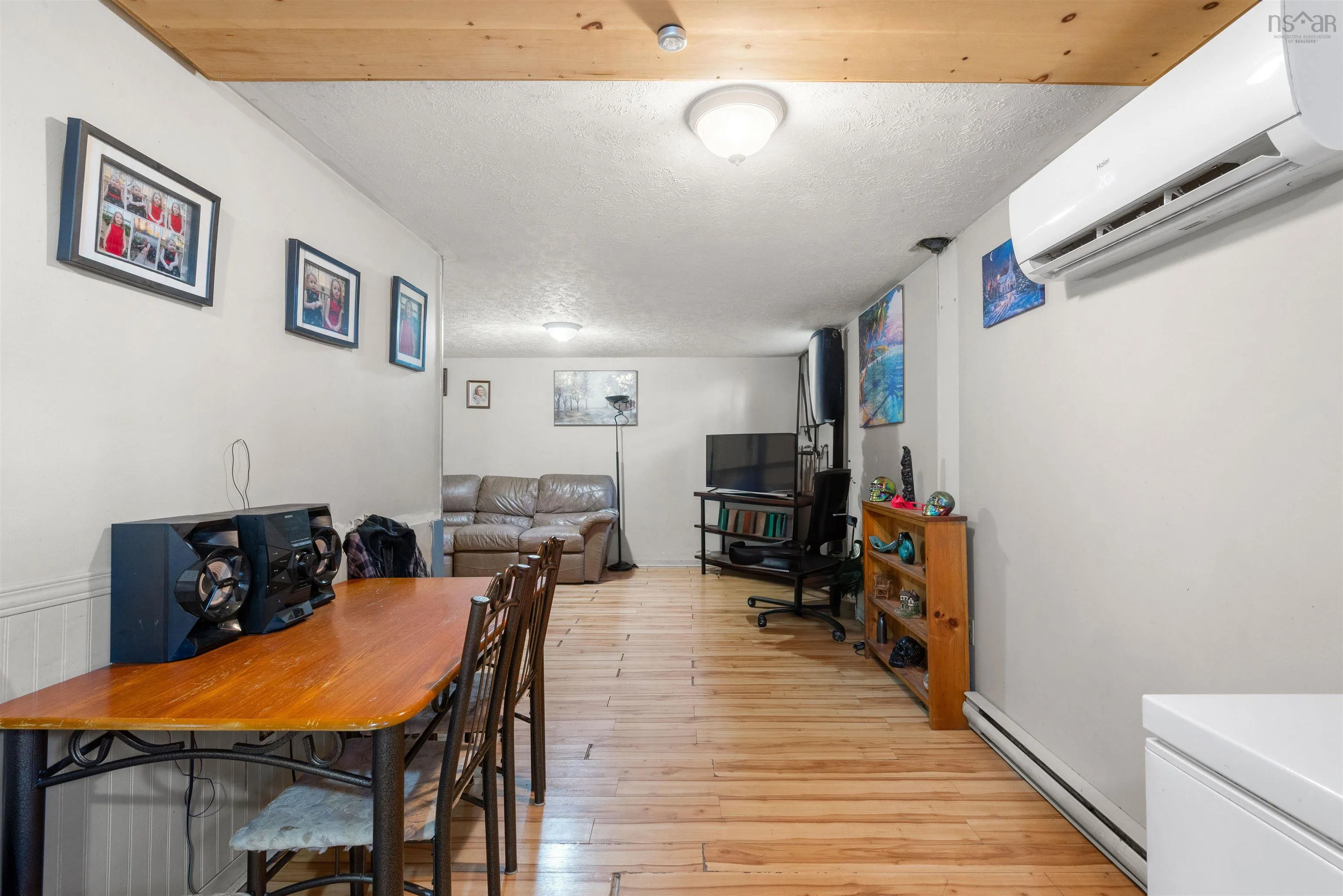 312 Morton Street, North Kentville, NS B4N 4S9, 9 Bedrooms Bedrooms, ,Residential Income,For Sale,Morton,202520551