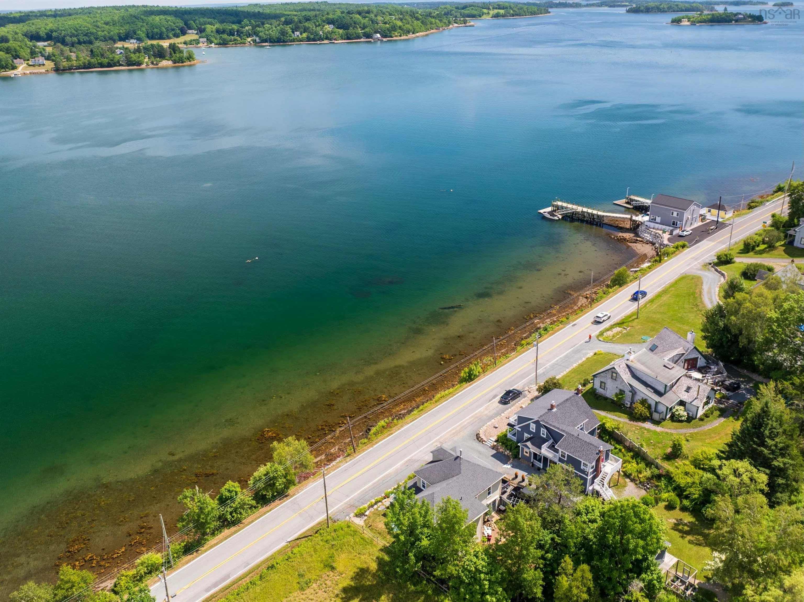 958 Main Street, Mahone Bay, NS B0J 2E0, 3 Bedrooms Bedrooms, ,3 BathroomsBathrooms,Residential,For Sale,Main,202518307