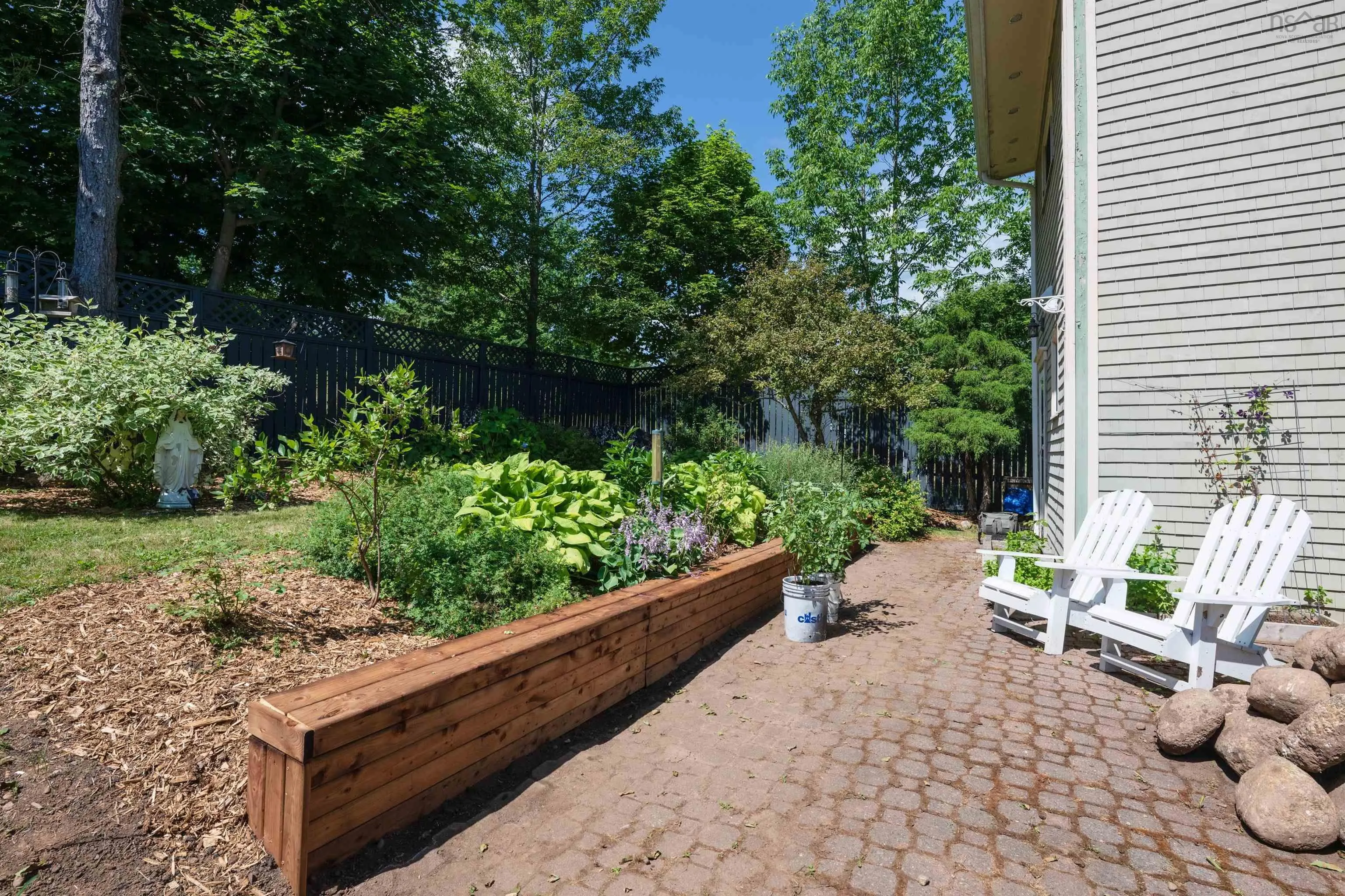 958 Main Street, Mahone Bay, NS B0J 2E0, 3 Bedrooms Bedrooms, ,3 BathroomsBathrooms,Residential,For Sale,Main,202518307