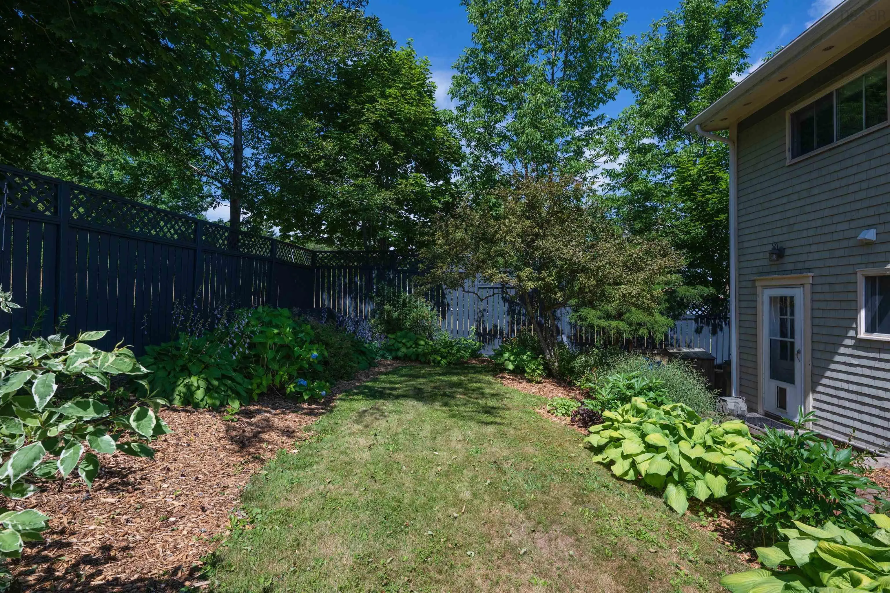 958 Main Street, Mahone Bay, NS B0J 2E0, 3 Bedrooms Bedrooms, ,3 BathroomsBathrooms,Residential,For Sale,Main,202518307