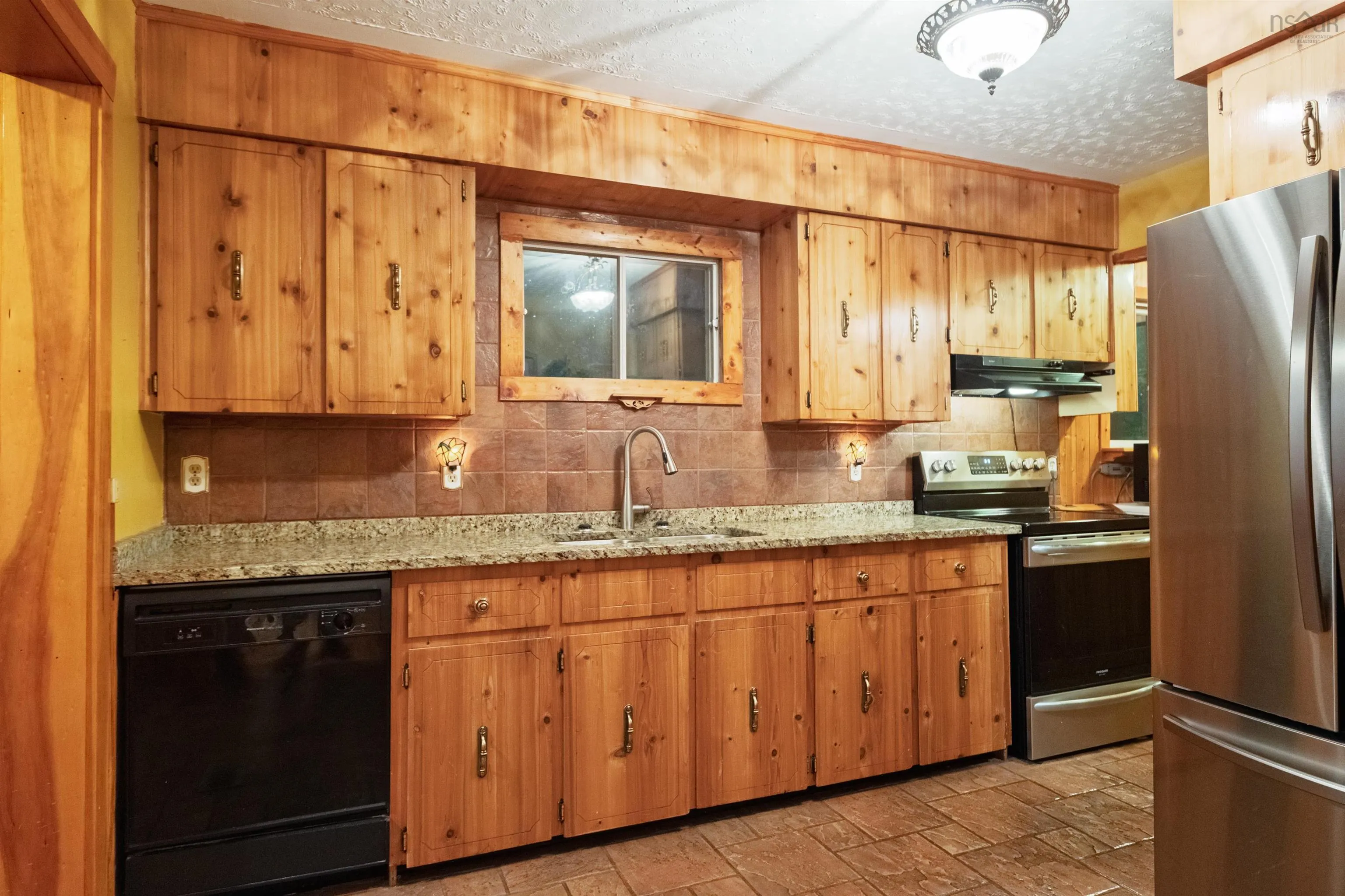 1645 St. Margaret's Bay Road, Timberlea, NS B3T 1B4, 4 Bedrooms Bedrooms, ,2 BathroomsBathrooms,Residential,For Sale,St. Margaret's Bay,202521682