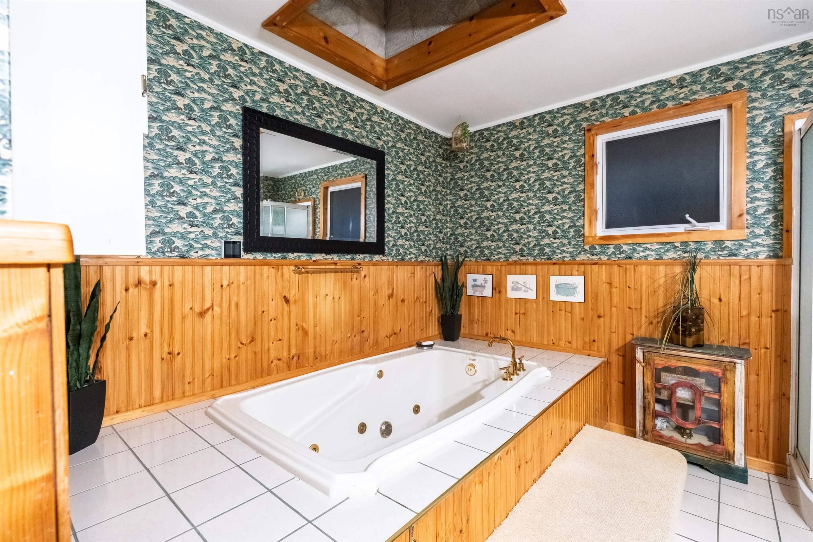 1645 St. Margaret's Bay Road, Timberlea, NS B3T 1B4, 4 Bedrooms Bedrooms, ,2 BathroomsBathrooms,Residential,For Sale,St. Margaret's Bay,202521682