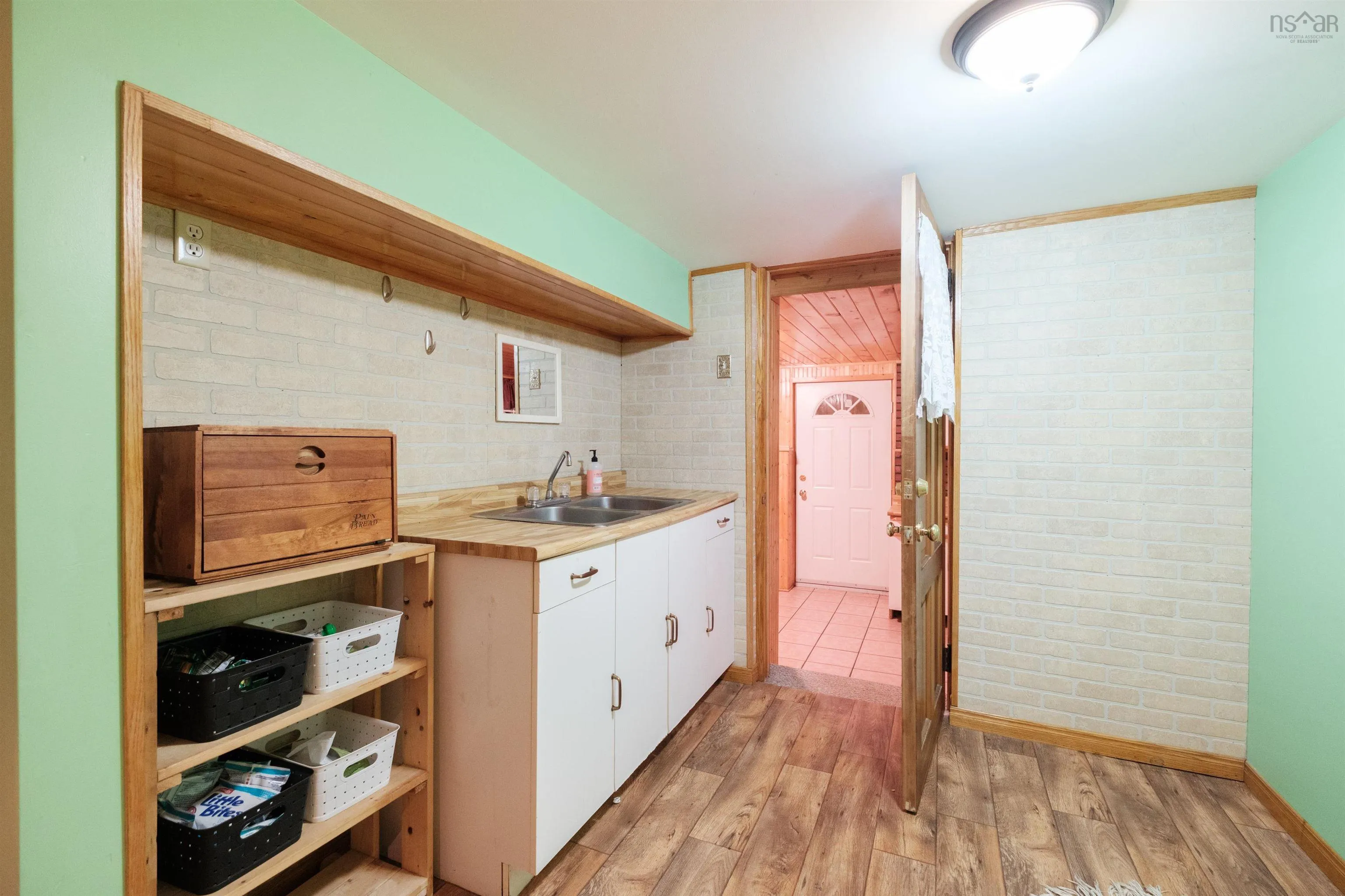 1645 St. Margaret's Bay Road, Timberlea, NS B3T 1B4, 4 Bedrooms Bedrooms, ,2 BathroomsBathrooms,Residential,For Sale,St. Margaret's Bay,202521682