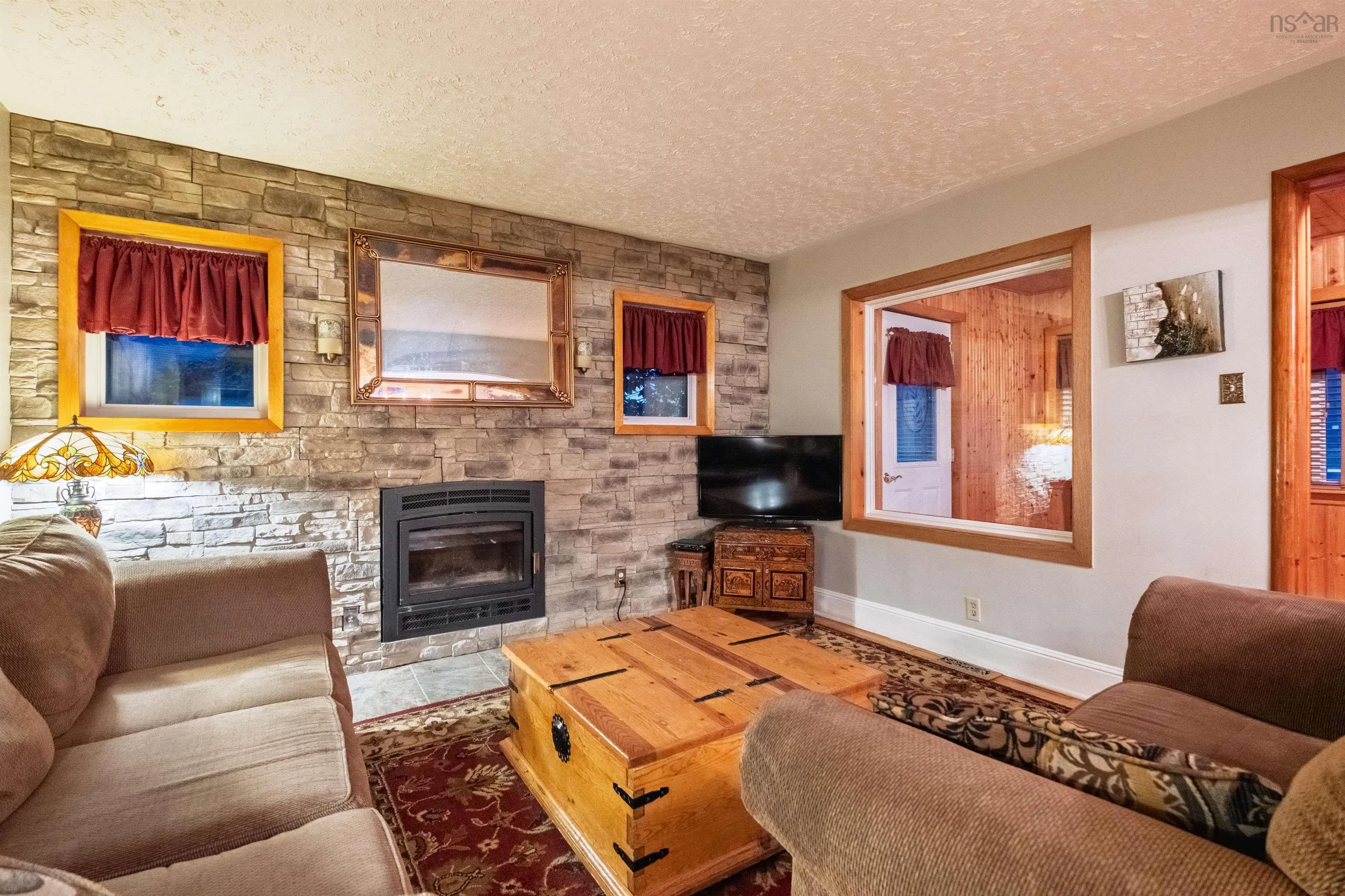 1645 St. Margaret's Bay Road, Timberlea, NS B3T 1B4, 4 Bedrooms Bedrooms, ,2 BathroomsBathrooms,Residential,For Sale,St. Margaret's Bay,202521682