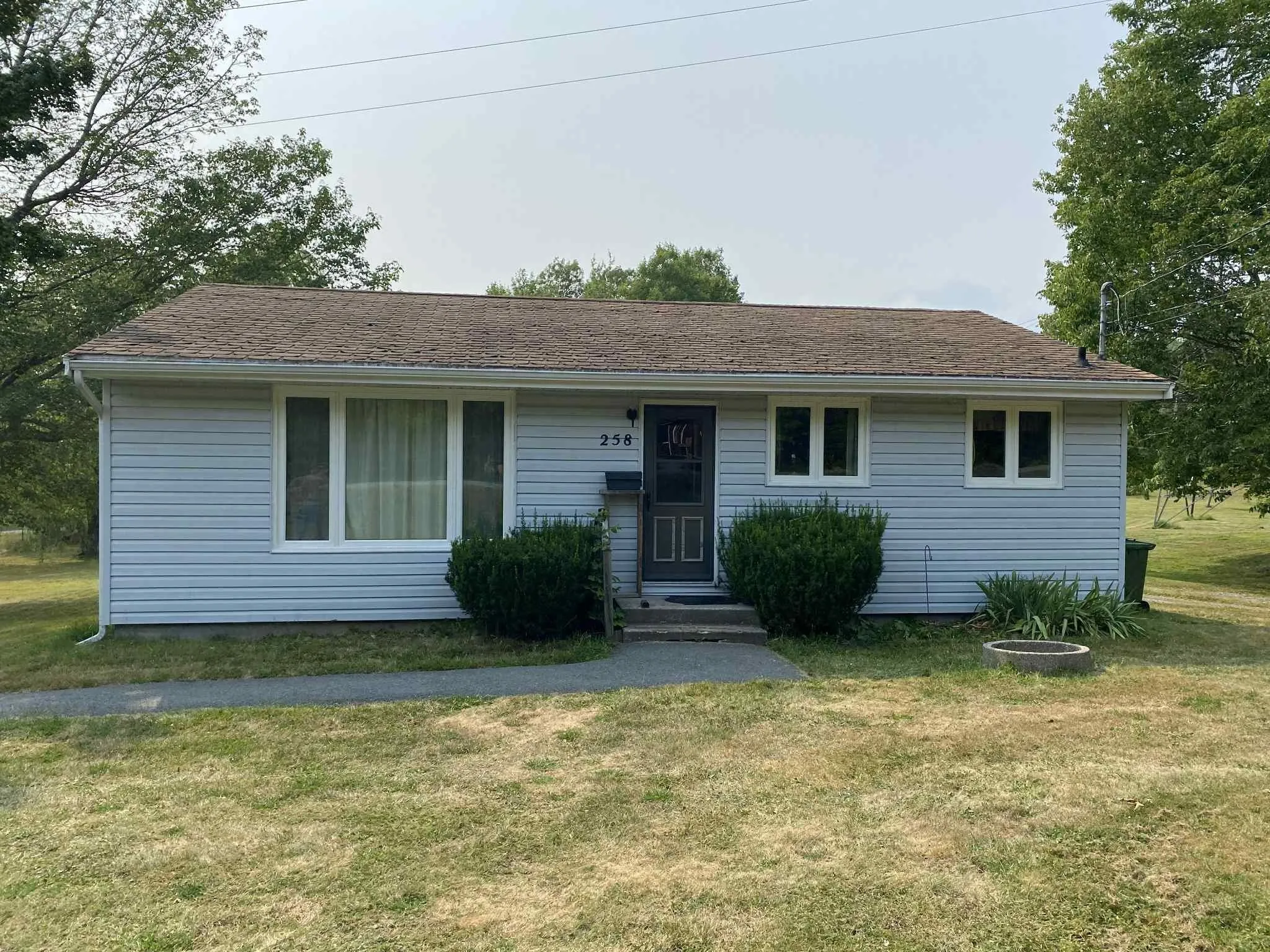 258 Holland Road, Fletchers Lake, NS B2T 1A1, 3 Bedrooms Bedrooms, ,1 BathroomBathrooms,Residential,For Sale,Holland,202519609