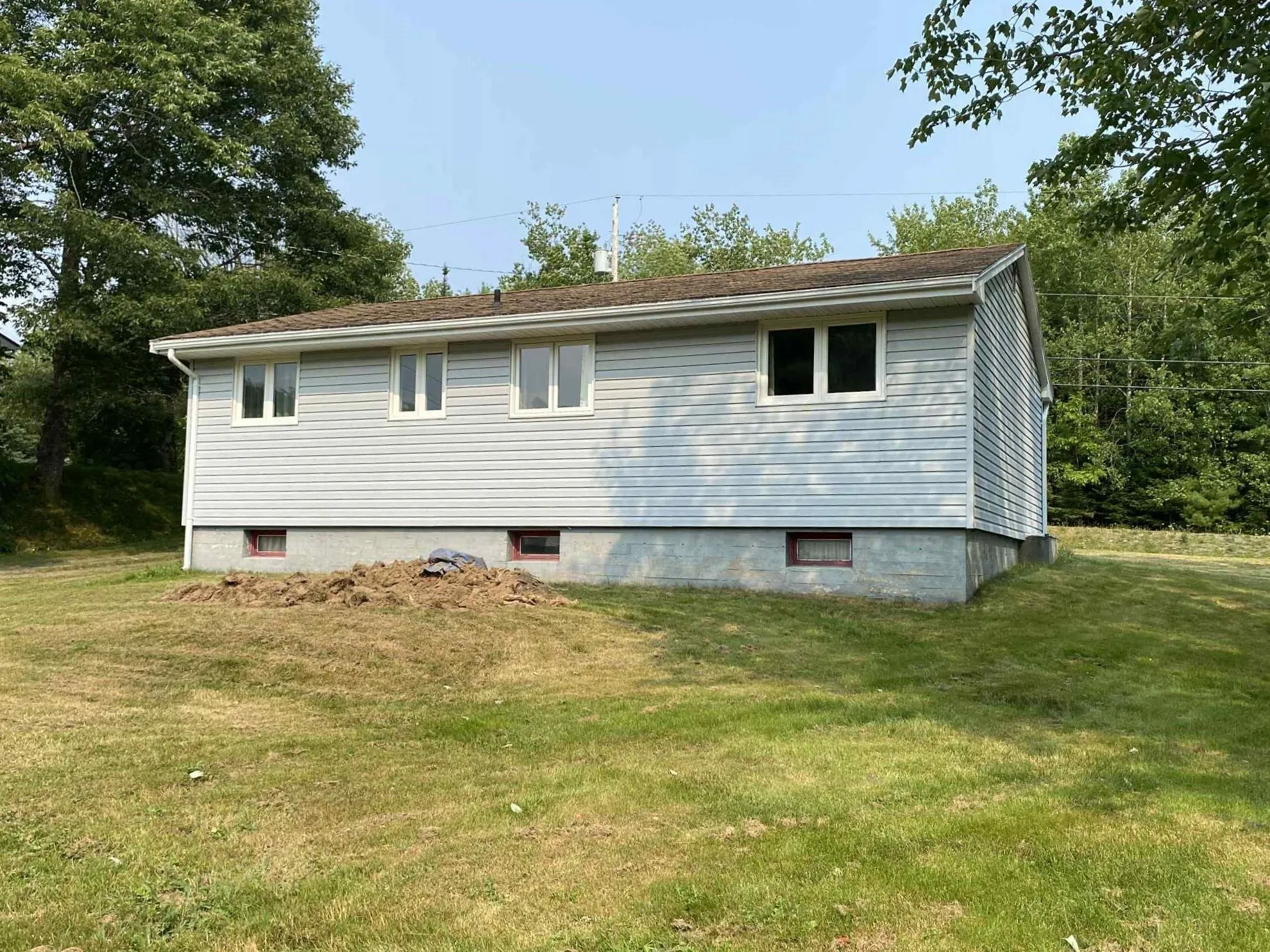 258 Holland Road, Fletchers Lake, NS B2T 1A1, 3 Bedrooms Bedrooms, ,1 BathroomBathrooms,Residential,For Sale,Holland,202519609