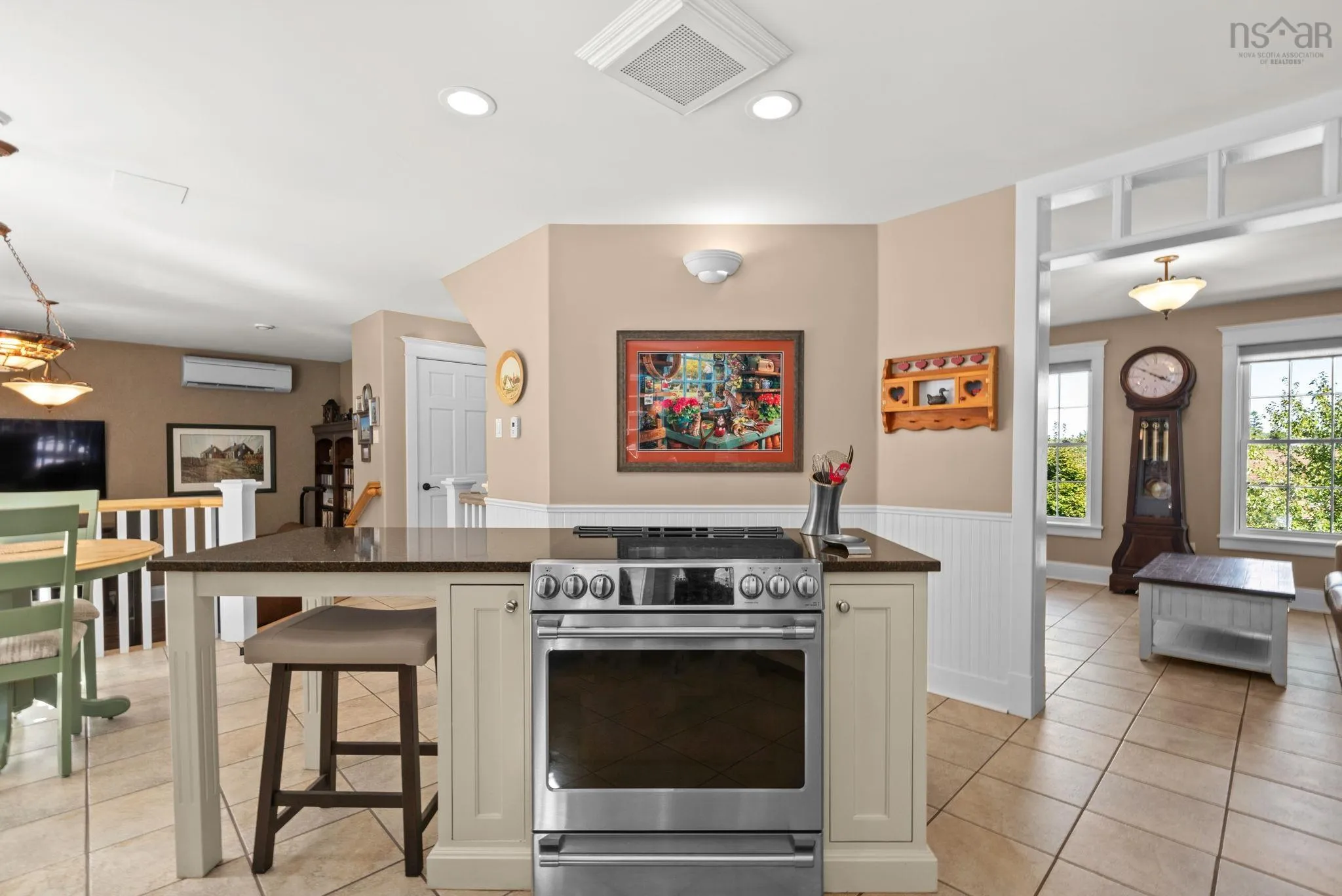 305 Club Road, Brookside, NS B3T 1R4, 3 Bedrooms Bedrooms, ,4 BathroomsBathrooms,Residential,For Sale,Club,202522919