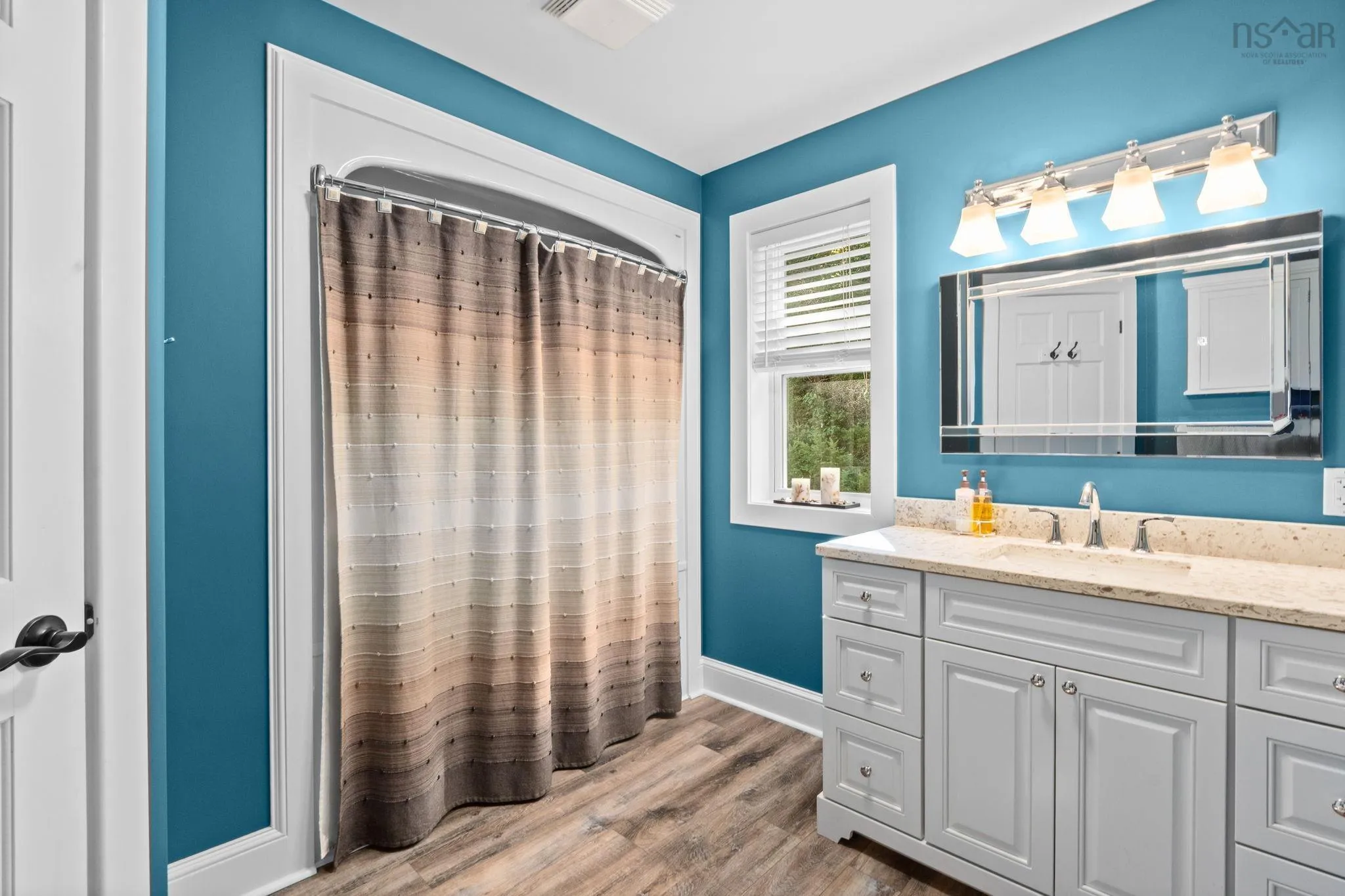 305 Club Road, Brookside, NS B3T 1R4, 3 Bedrooms Bedrooms, ,4 BathroomsBathrooms,Residential,For Sale,Club,202522919