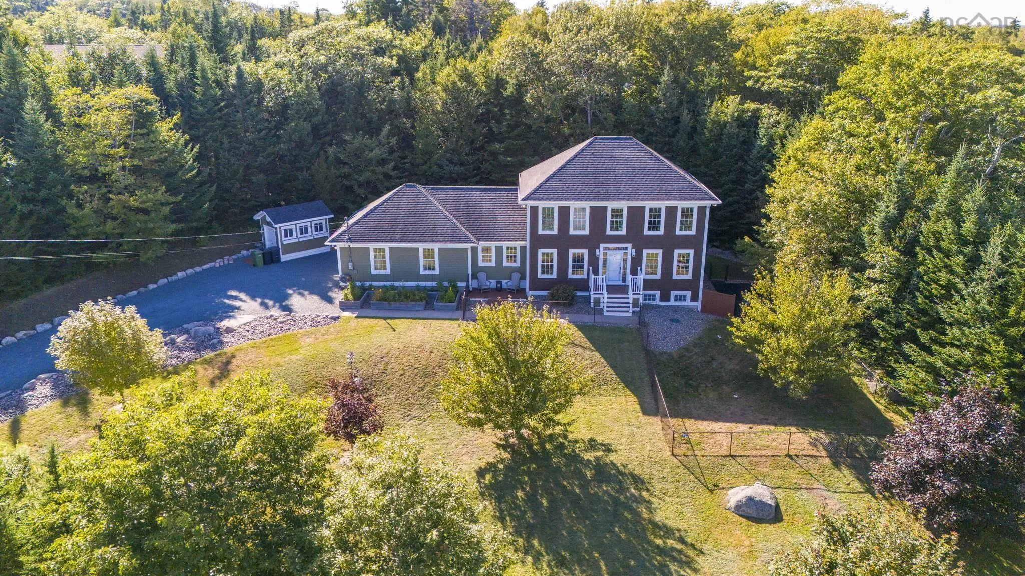 305 Club Road, Brookside, NS B3T 1R4, 3 Bedrooms Bedrooms, ,4 BathroomsBathrooms,Residential,For Sale,Club,202522919