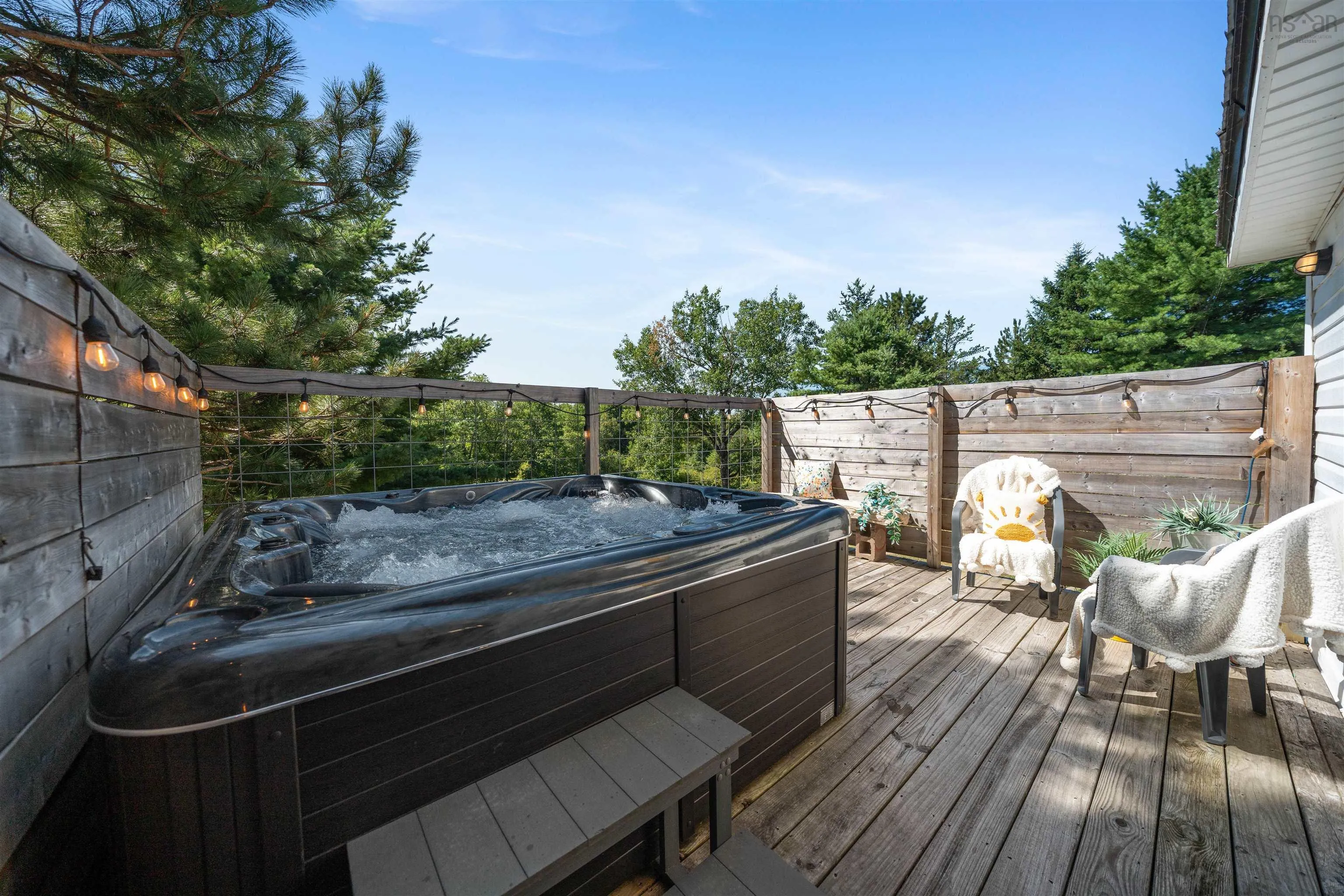 126 Crescent Drive, Oxford, NS B0M 1P0, 4 Bedrooms Bedrooms, ,4 BathroomsBathrooms,Residential,For Sale,Crescent,202520094