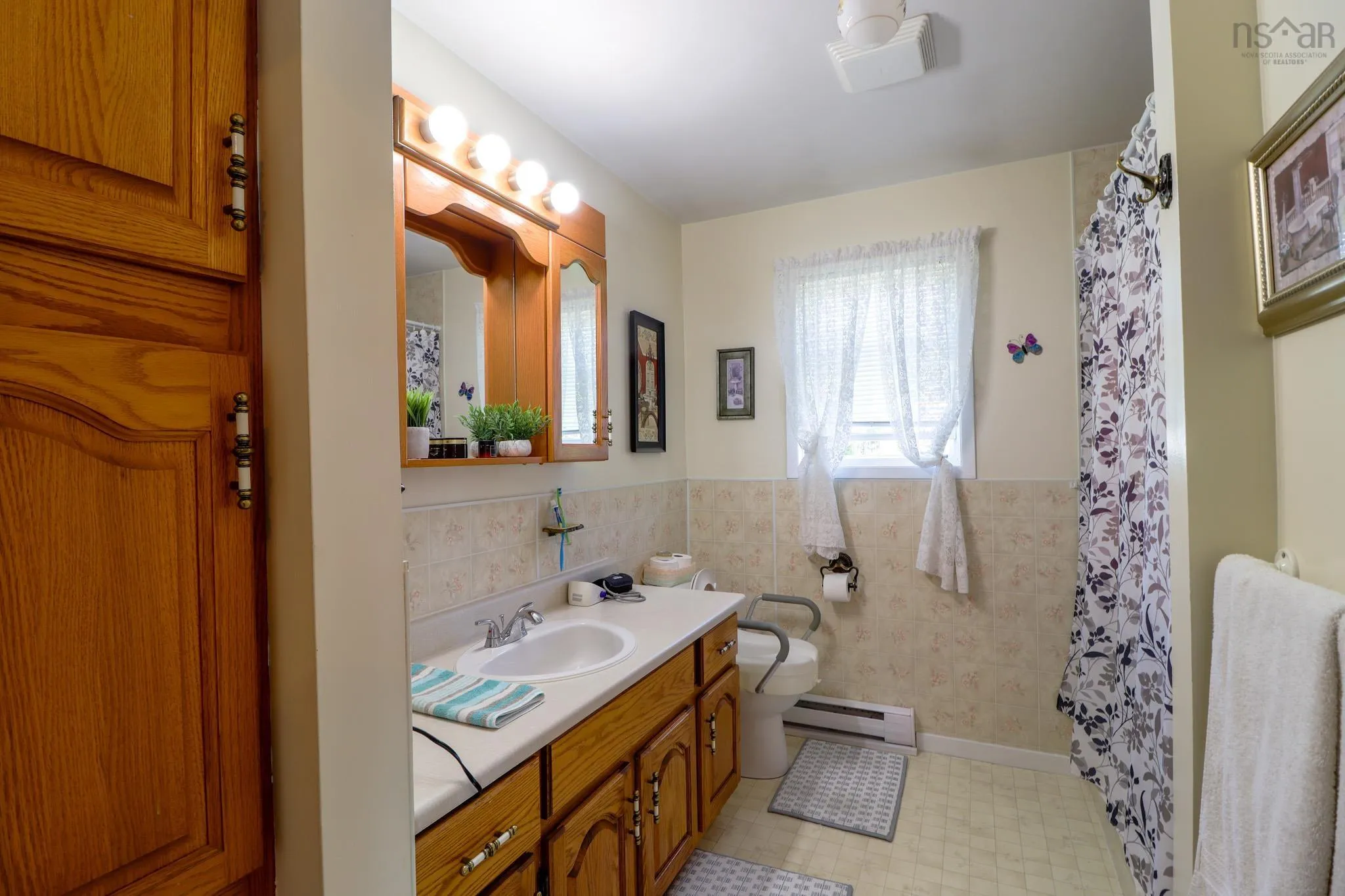 155 Leeside Drive, Coxheath, NS B1R 1S5, 3 Bedrooms Bedrooms, ,2 BathroomsBathrooms,Residential,For Sale,Leeside,202522724