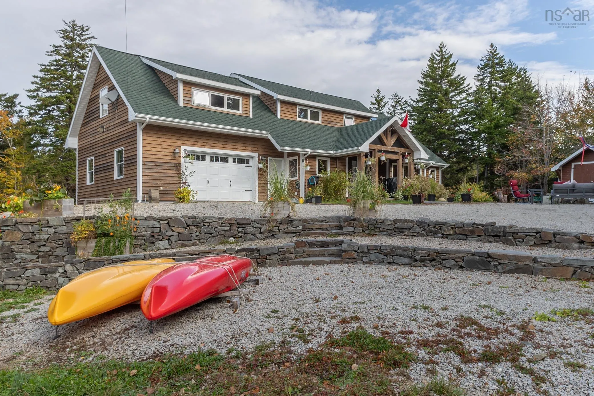 471 Marc Comeau Road, Meteghan River, NS B0W 2L0, 4 Bedrooms Bedrooms, ,3 BathroomsBathrooms,Residential,For Sale,Marc Comeau,202508220