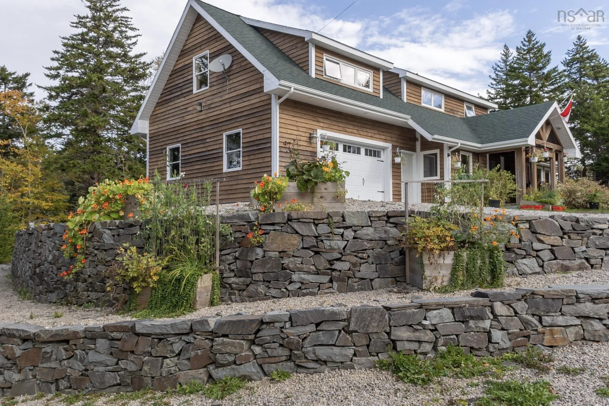 471 Marc Comeau Road, Meteghan River, NS B0W 2L0, 4 Bedrooms Bedrooms, ,3 BathroomsBathrooms,Residential,For Sale,Marc Comeau,202508220