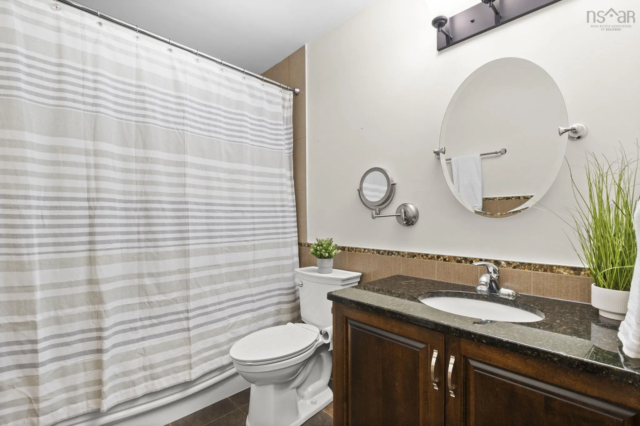 303-1445 South Park Street, Halifax, NS B3J 0B6, 2 Bedrooms Bedrooms, ,2 BathroomsBathrooms,Residential,For Sale,South Park,202520581