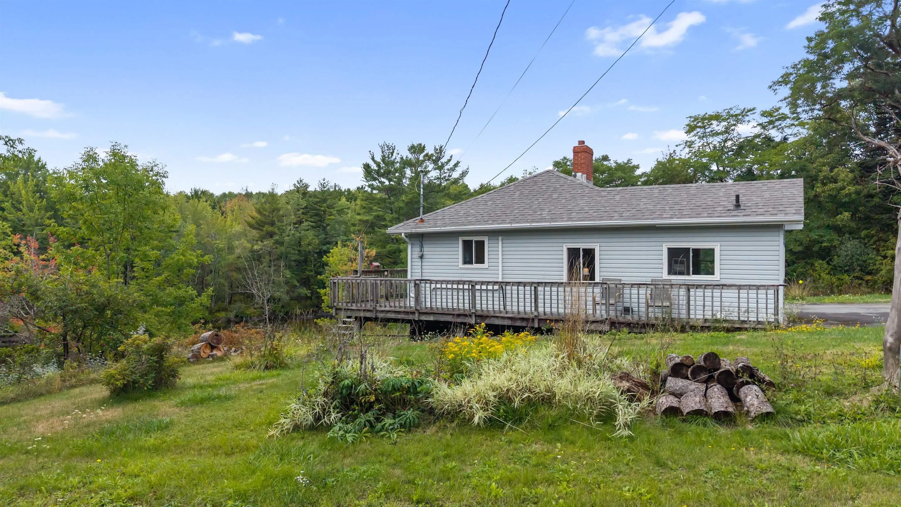 24 Buchanan Avenue, Enfield, NS B2T 1C8, 1 Bedroom Bedrooms, ,1 BathroomBathrooms,Residential,For Sale,Buchanan,202523066