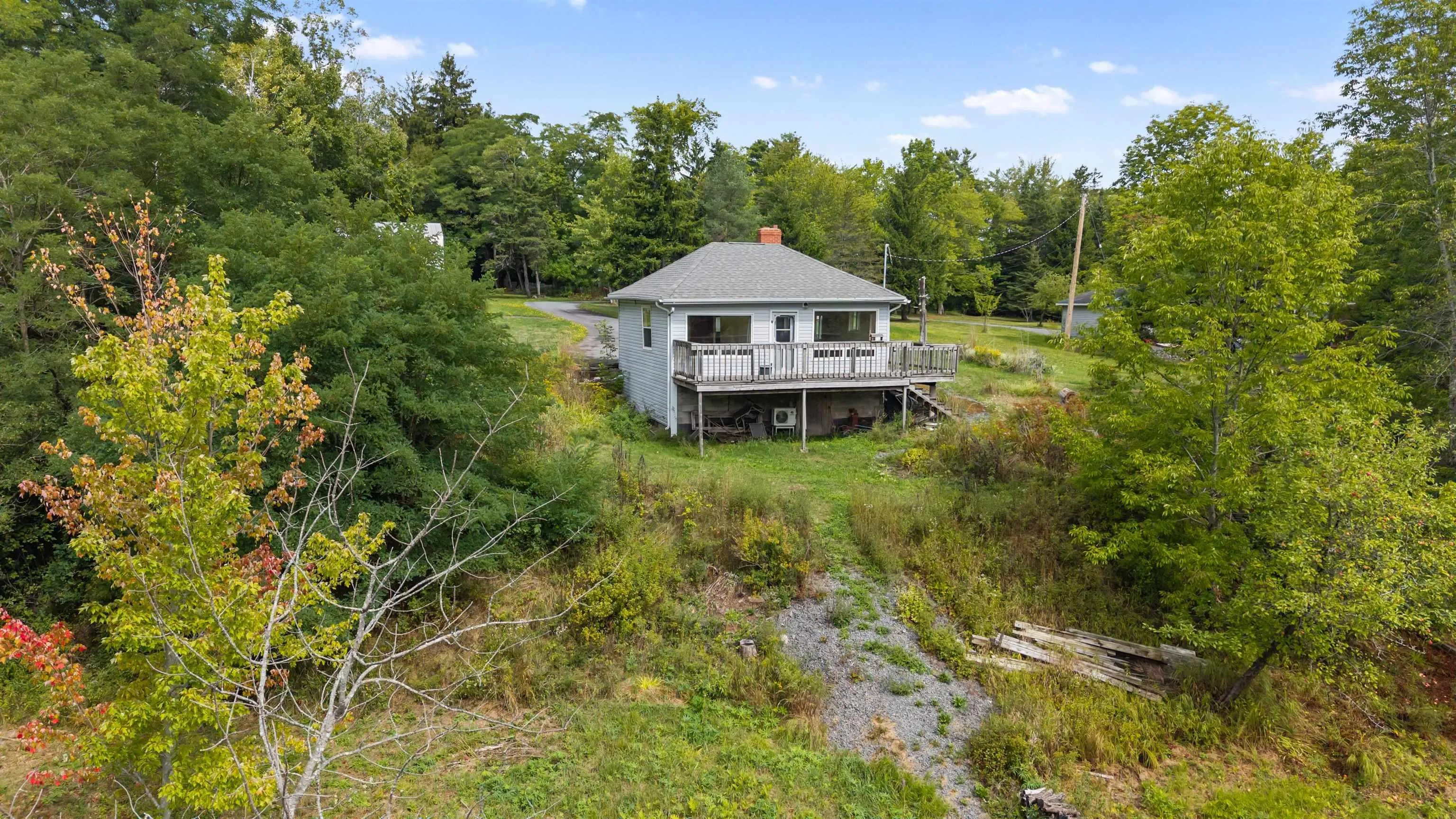 24 Buchanan Avenue, Enfield, NS B2T 1C8, 1 Bedroom Bedrooms, ,1 BathroomBathrooms,Residential,For Sale,Buchanan,202523066