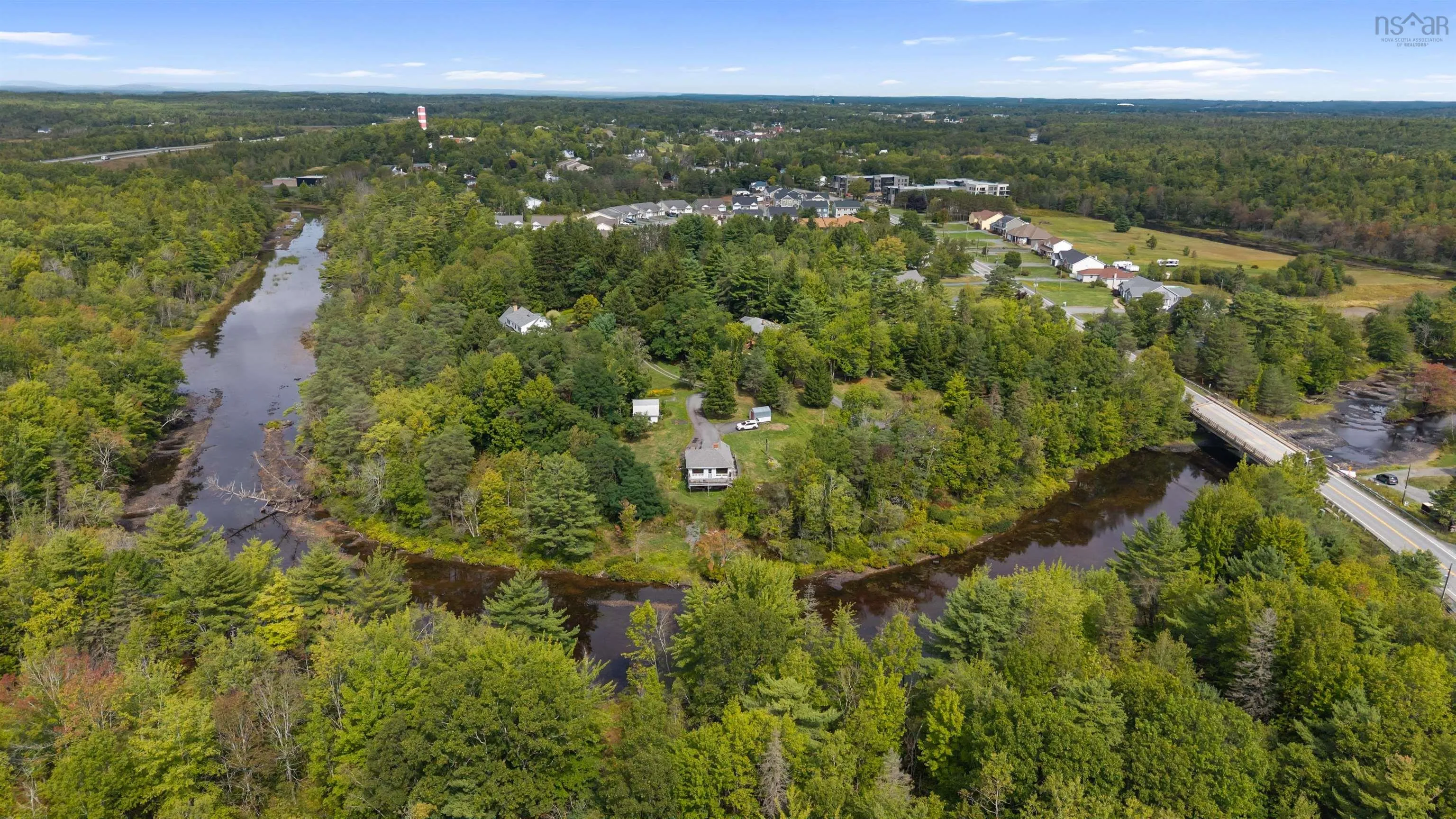 24 Buchanan Avenue, Enfield, NS B2T 1C8, 1 Bedroom Bedrooms, ,1 BathroomBathrooms,Residential,For Sale,Buchanan,202523066