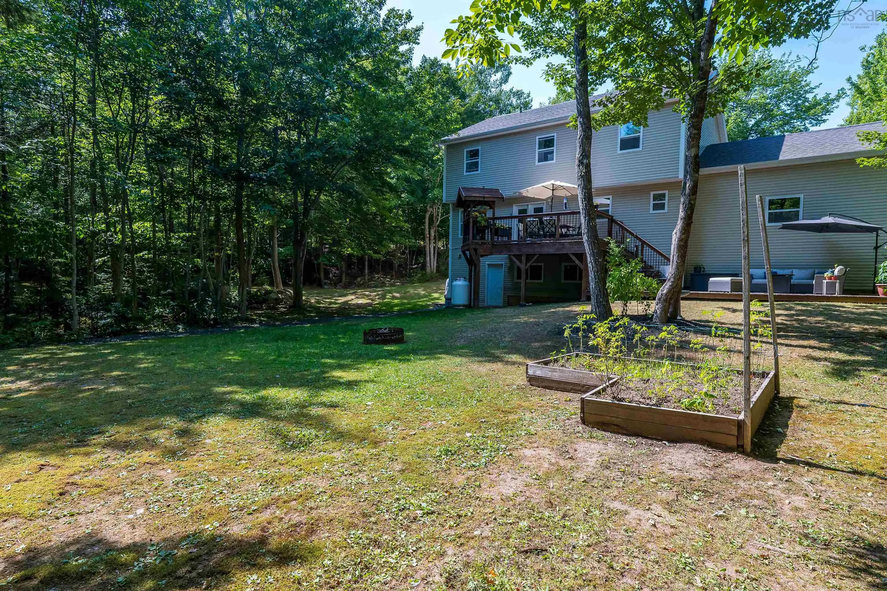 48 Dundee Close, Fall River, NS B2T 1M7, 4 Bedrooms Bedrooms, ,3 BathroomsBathrooms,Residential,For Sale,Dundee,202517283