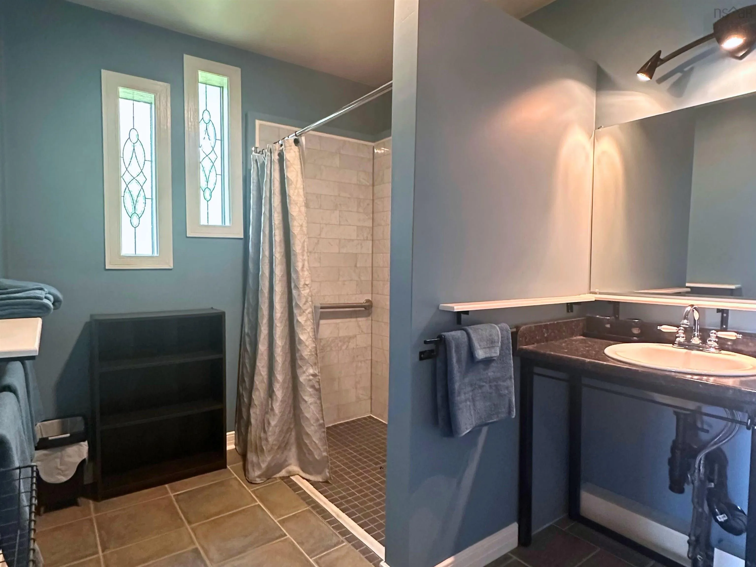 10 Hemford Crescent, Hemford, NS B0R 1E0, 3 Bedrooms Bedrooms, ,2 BathroomsBathrooms,Residential,For Sale,Hemford,202516832