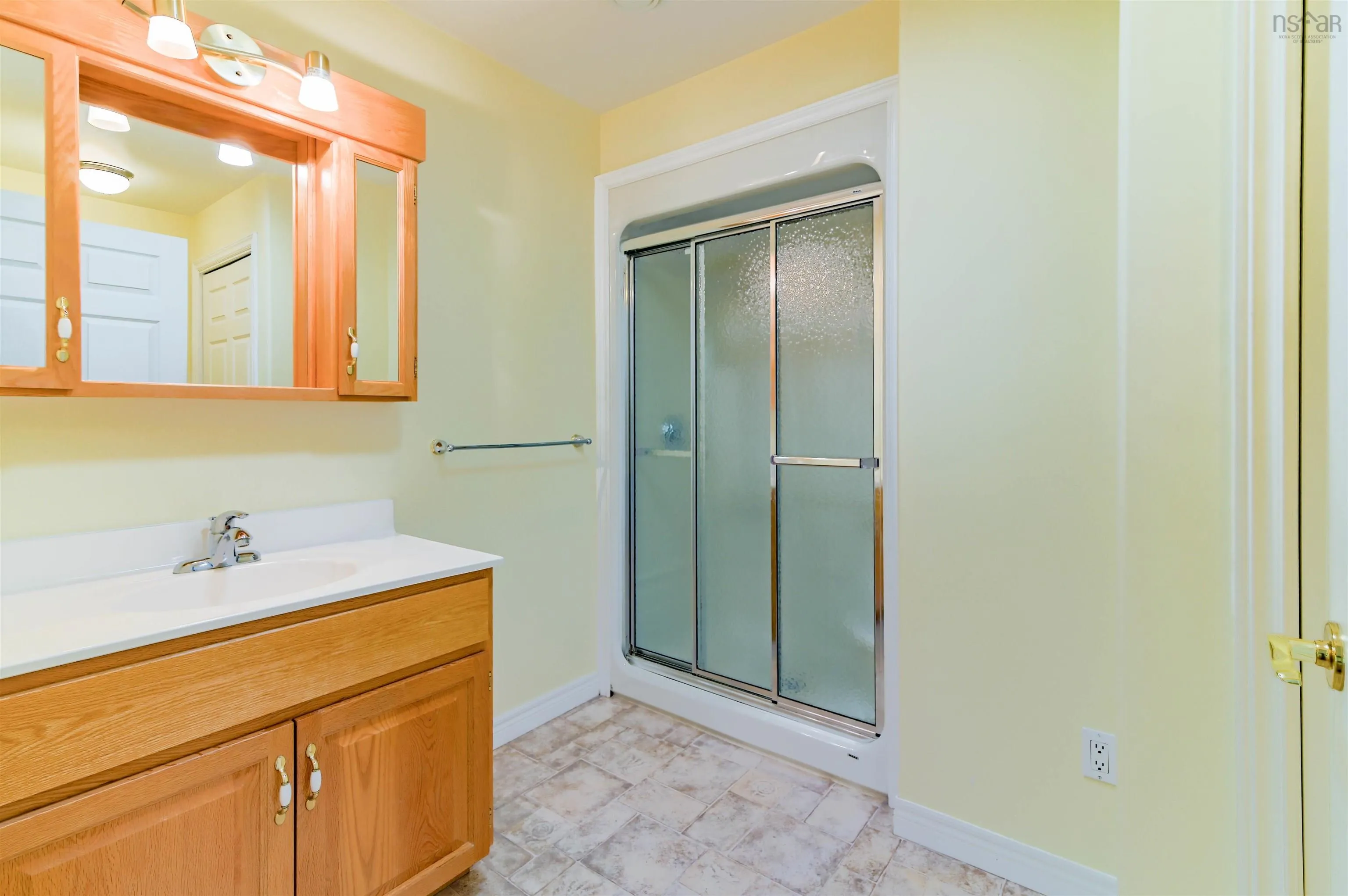 410 Park St, Kentville, NS B4N 1M9, 3 Bedrooms Bedrooms, ,3 BathroomsBathrooms,Residential,For Sale,Park St,202518717
