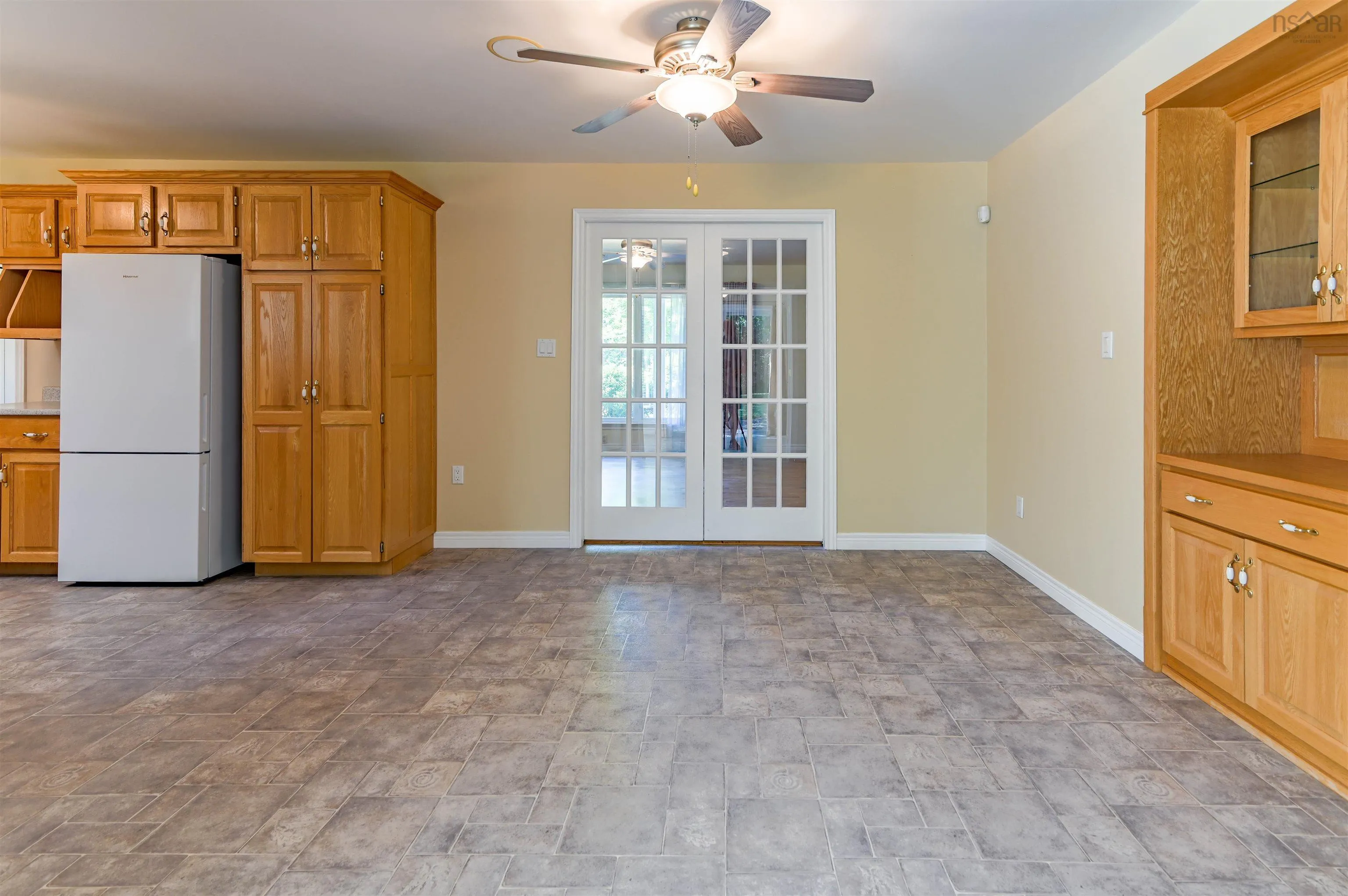 410 Park St, Kentville, NS B4N 1M9, 3 Bedrooms Bedrooms, ,3 BathroomsBathrooms,Residential,For Sale,Park St,202518717