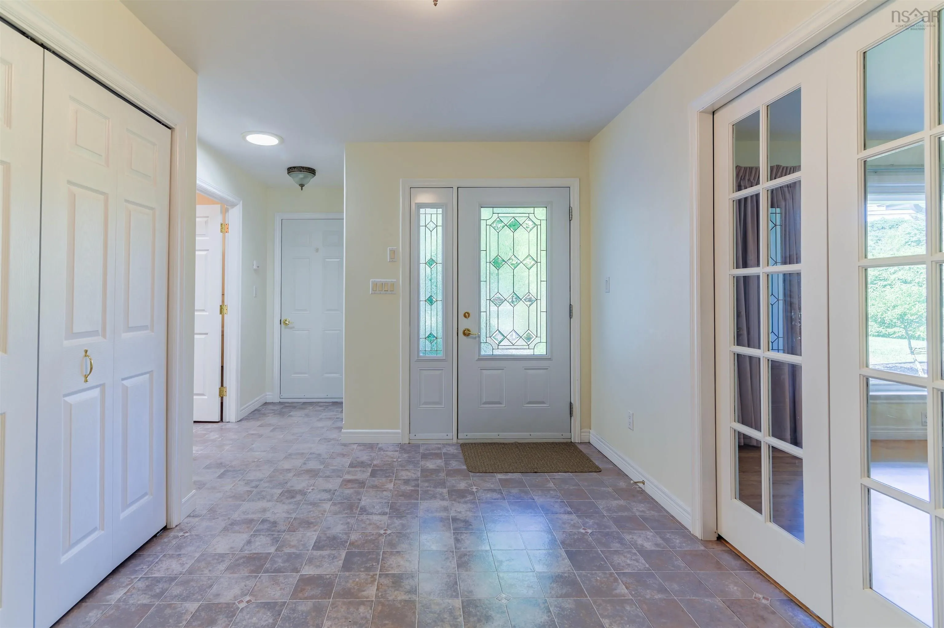 410 Park St, Kentville, NS B4N 1M9, 3 Bedrooms Bedrooms, ,3 BathroomsBathrooms,Residential,For Sale,Park St,202518717