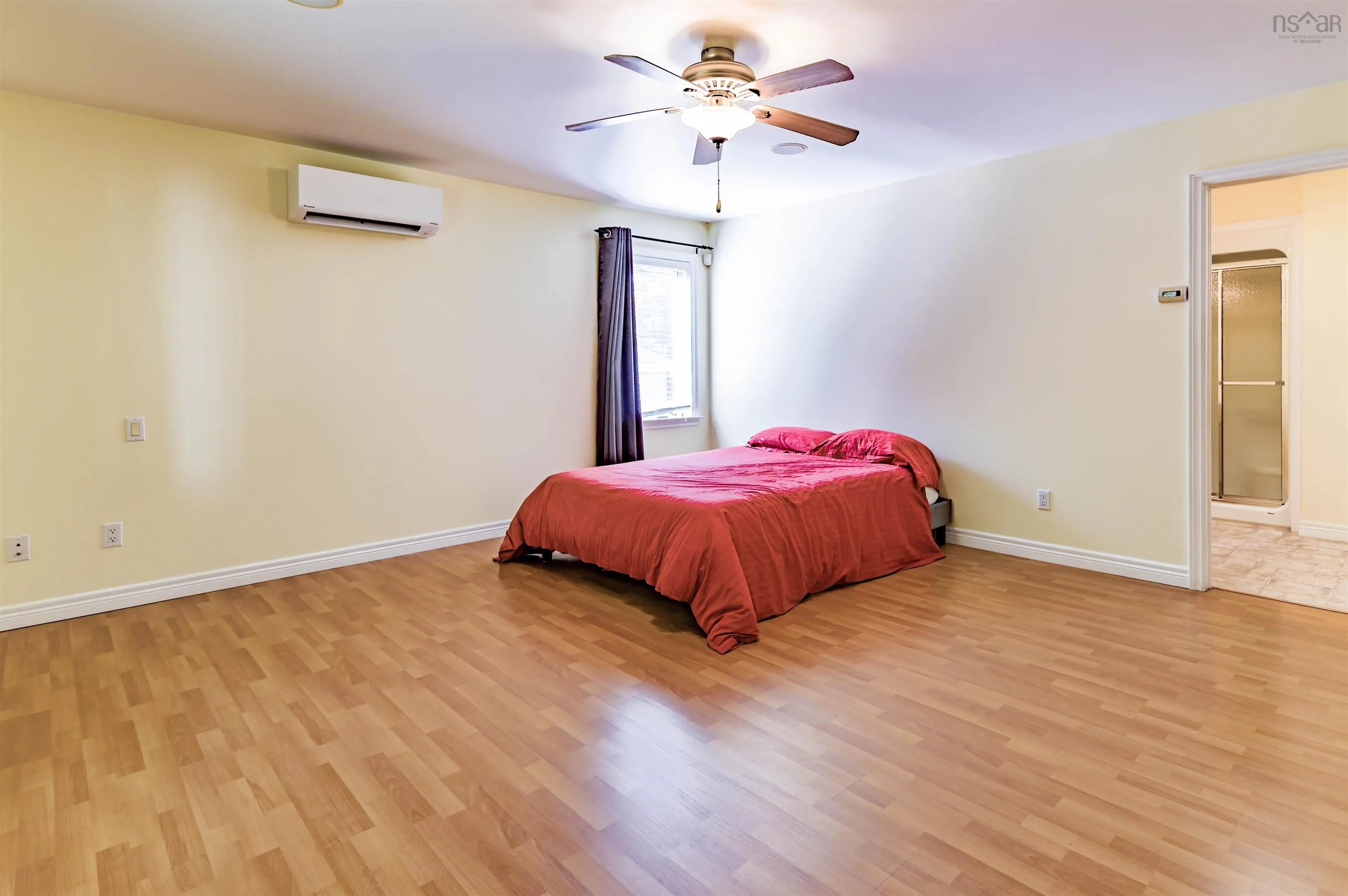 410 Park St, Kentville, NS B4N 1M9, 3 Bedrooms Bedrooms, ,3 BathroomsBathrooms,Residential,For Sale,Park St,202518717